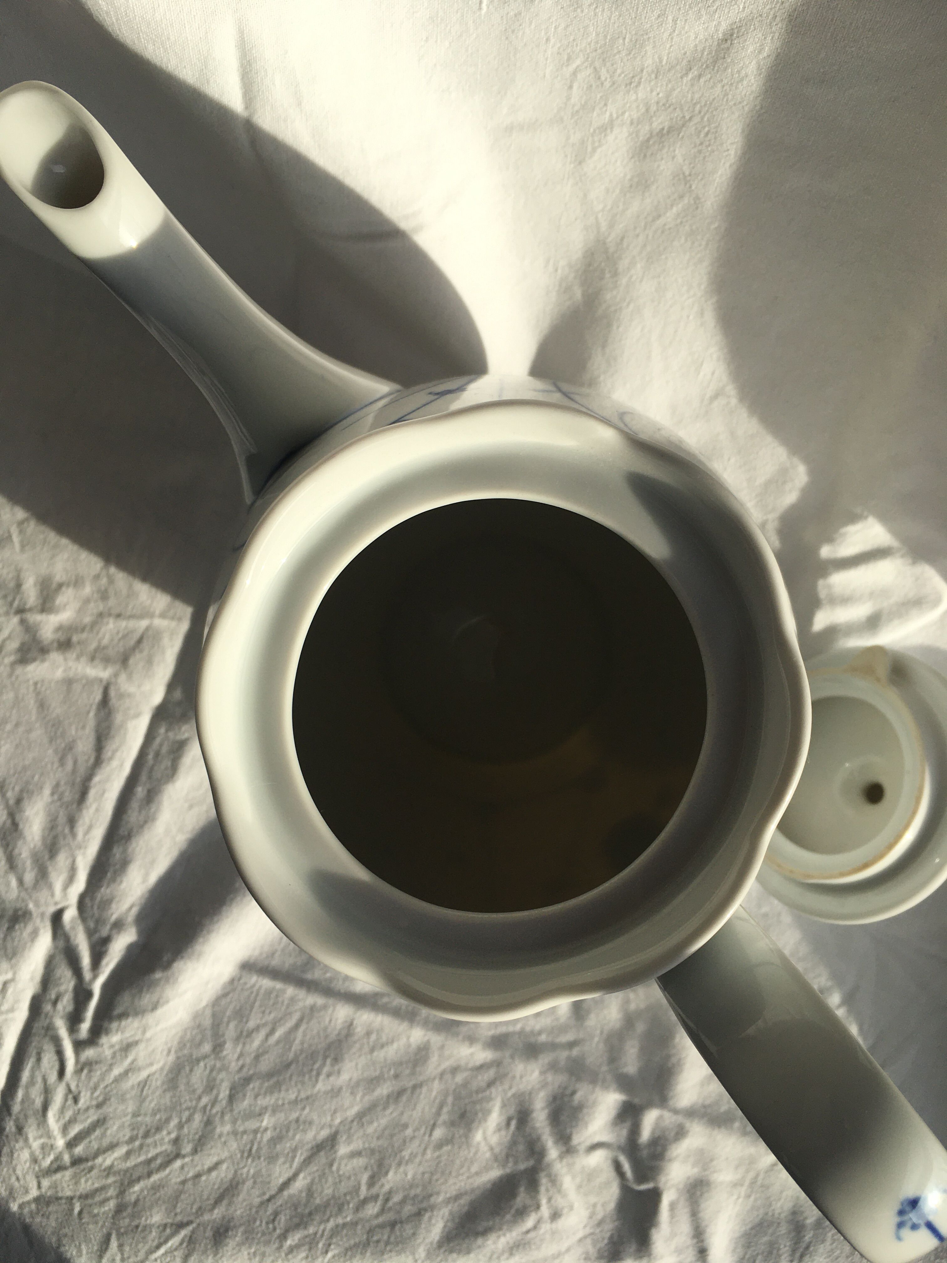 Winterling Bavaria porcelain coffee maker.