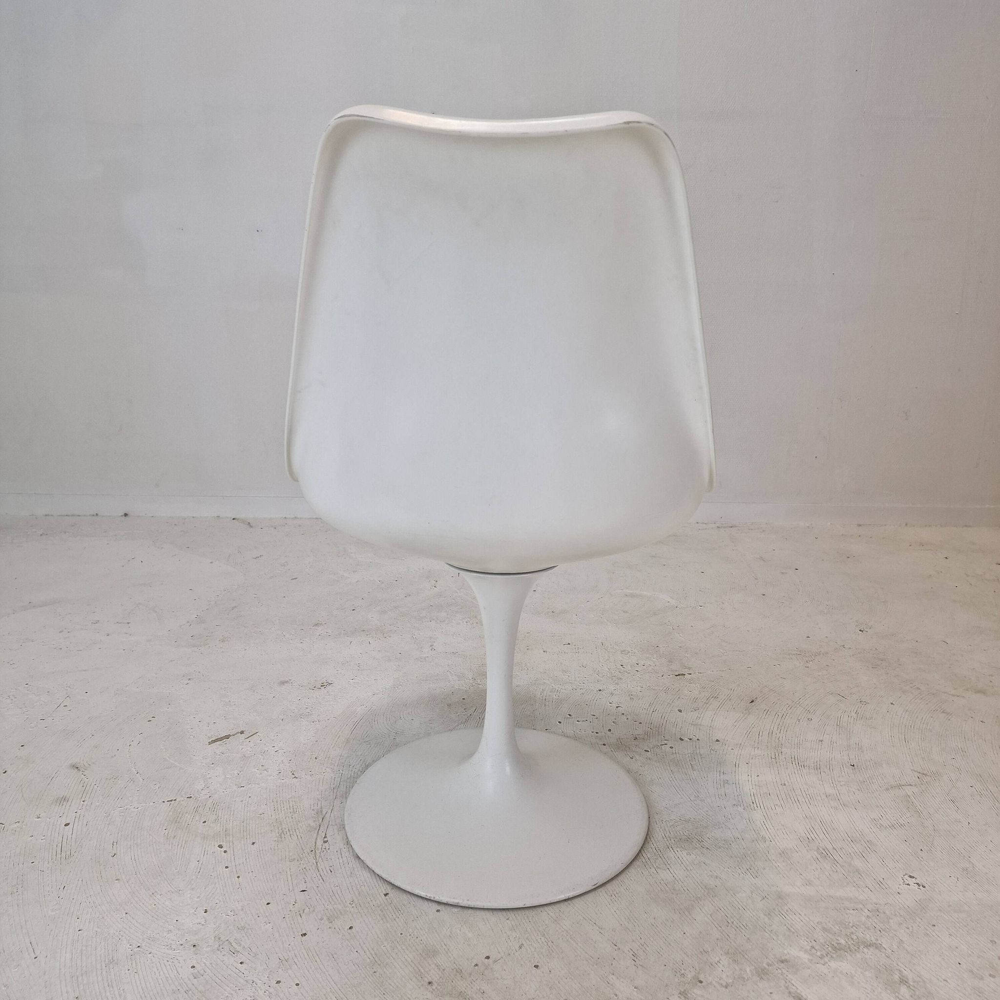 Knoll Marble Dining Table With 5 Chairs by Eero Saarinen, 1960s