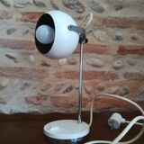 Lamp on foot eyeball