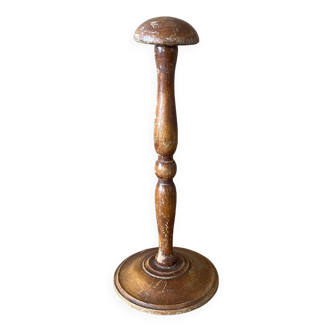 Porte-chapeau en bois ancien