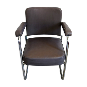 Ronéo industrial armchair