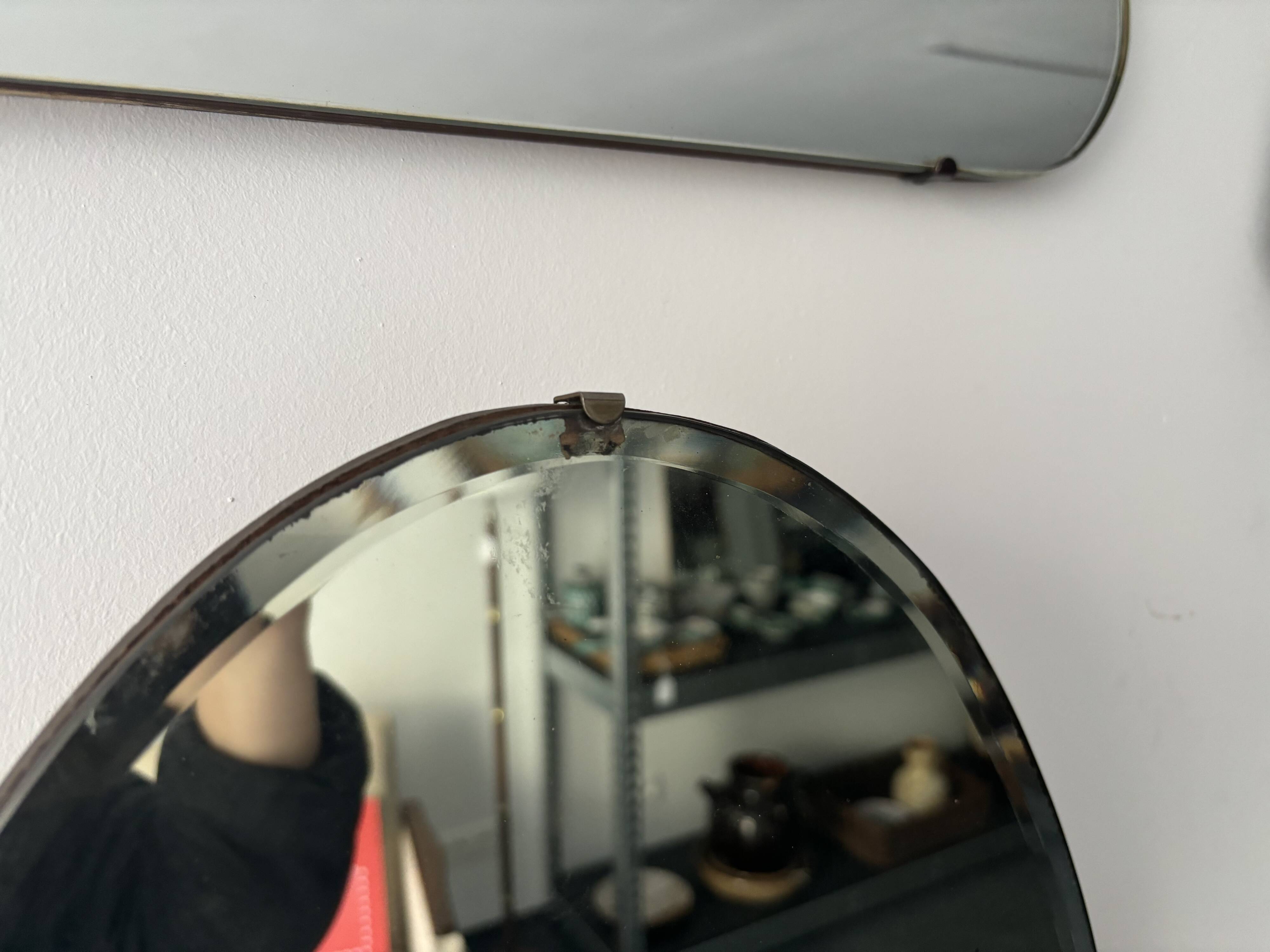 Oval beveled mirror