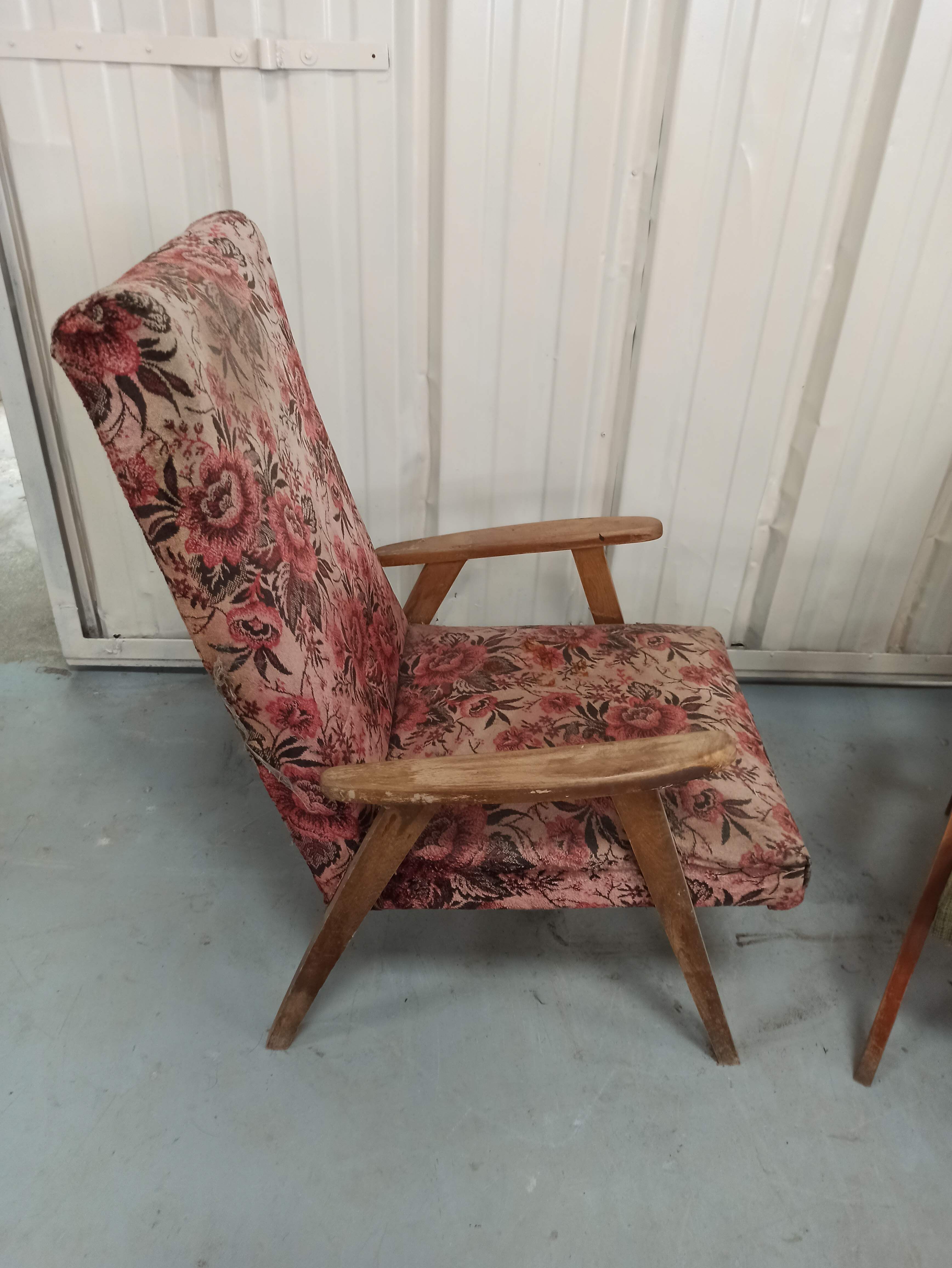 Set 3 armchairs compass feet