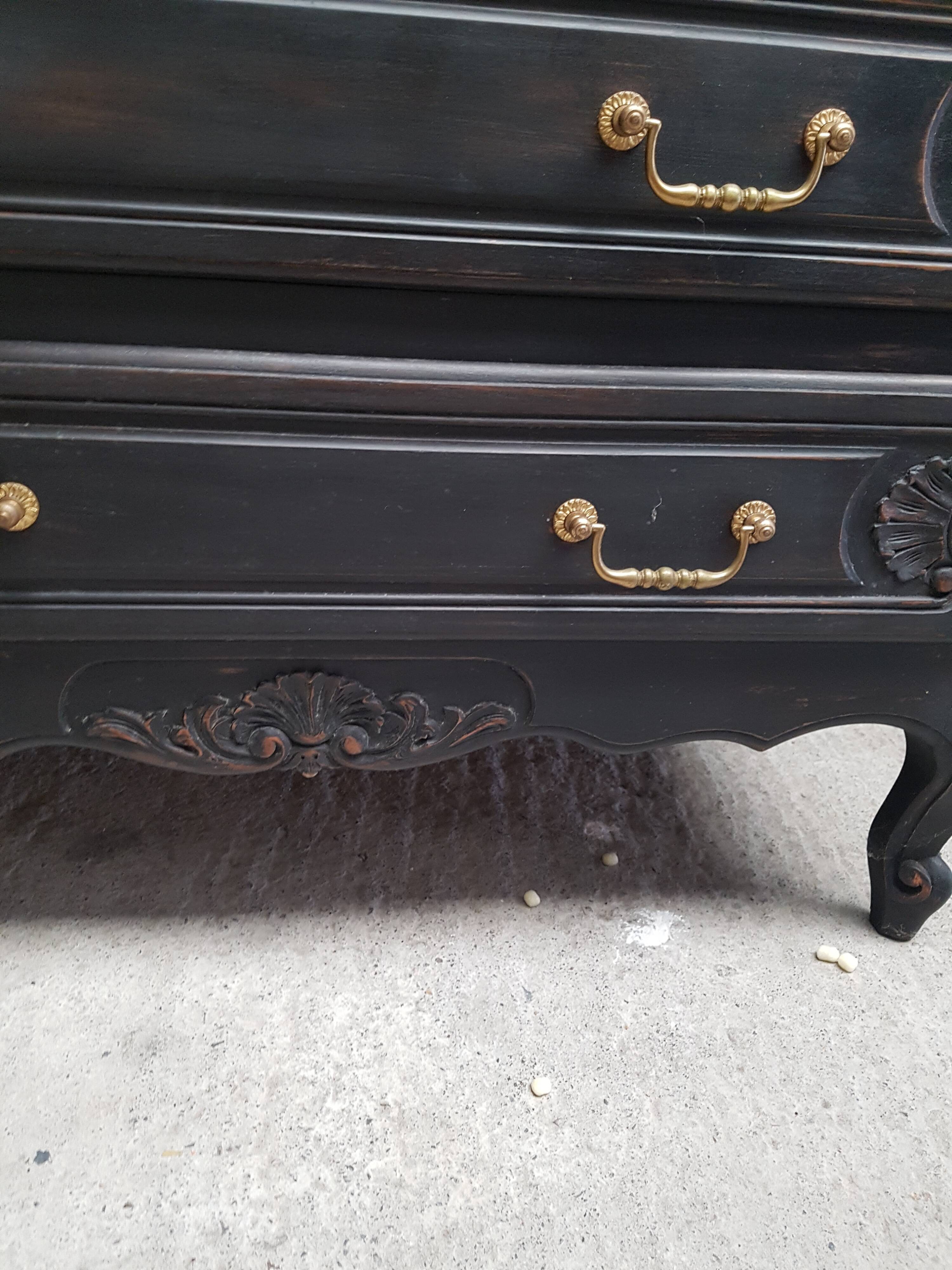 Black chest of drawers 3 drawers