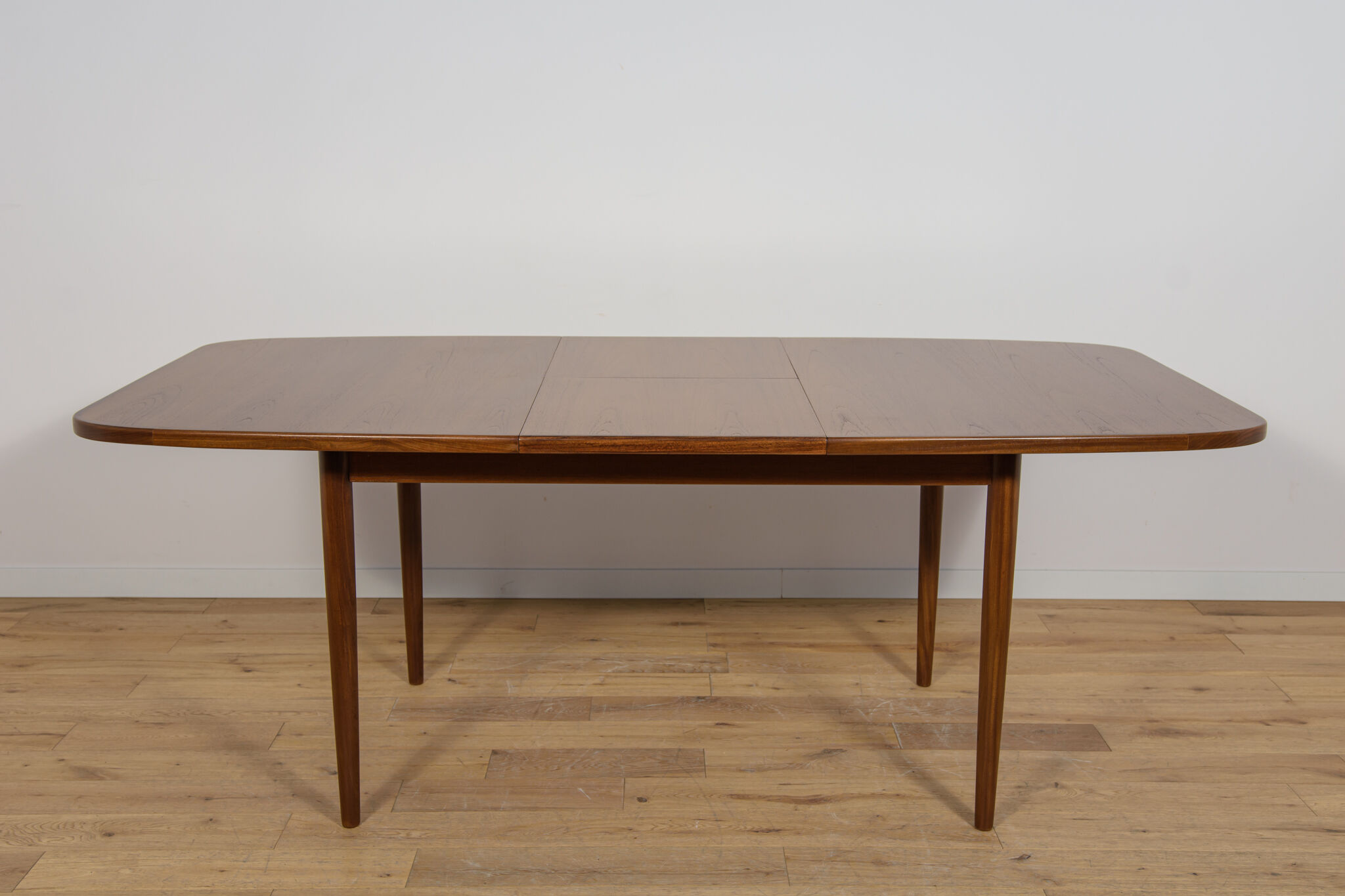 Mid-Century Teak Extendable Dining Table from G-Plan, 1960s