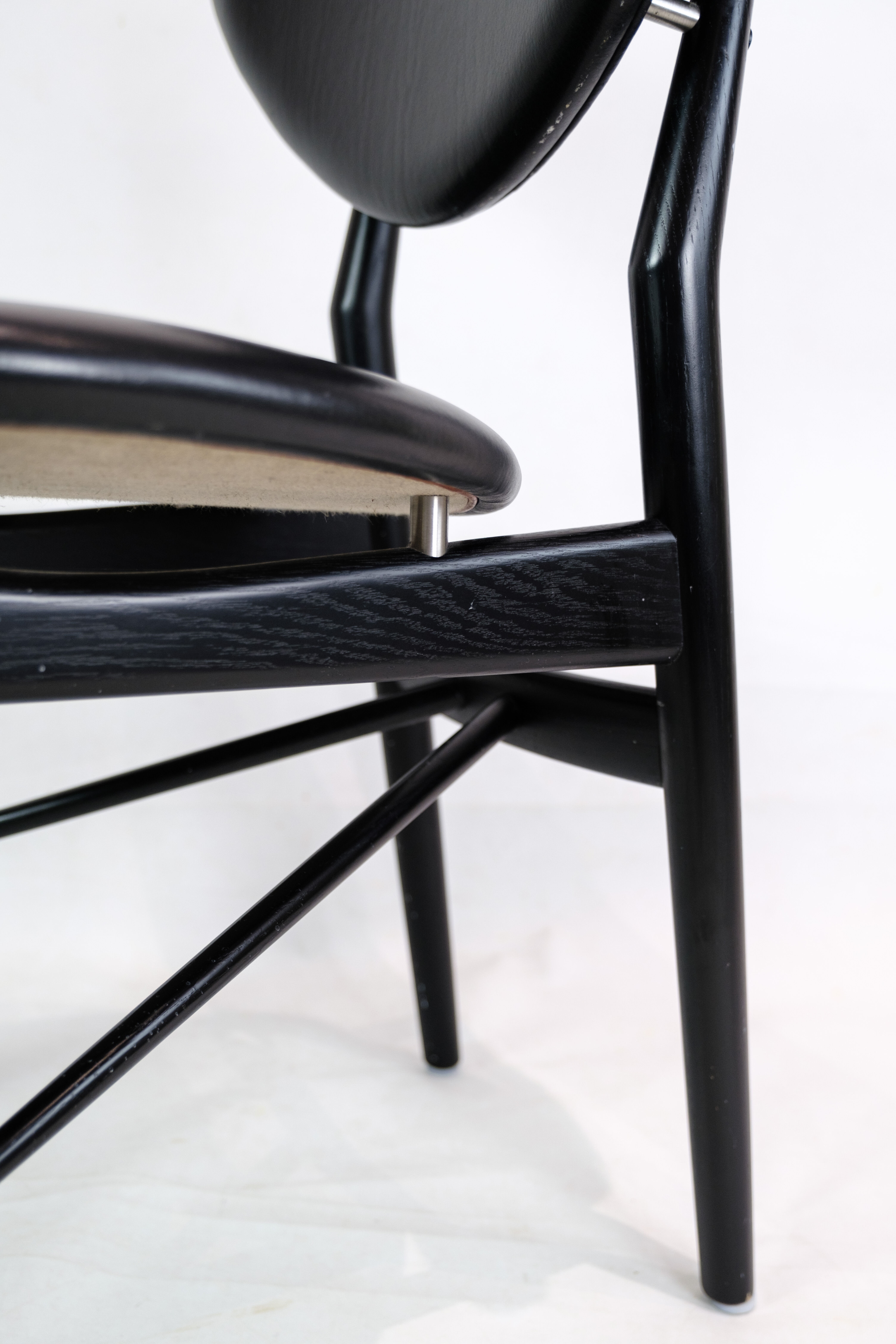 Chair, Finn Juhl, Black painted oak, House of Finn Juhl, model 108