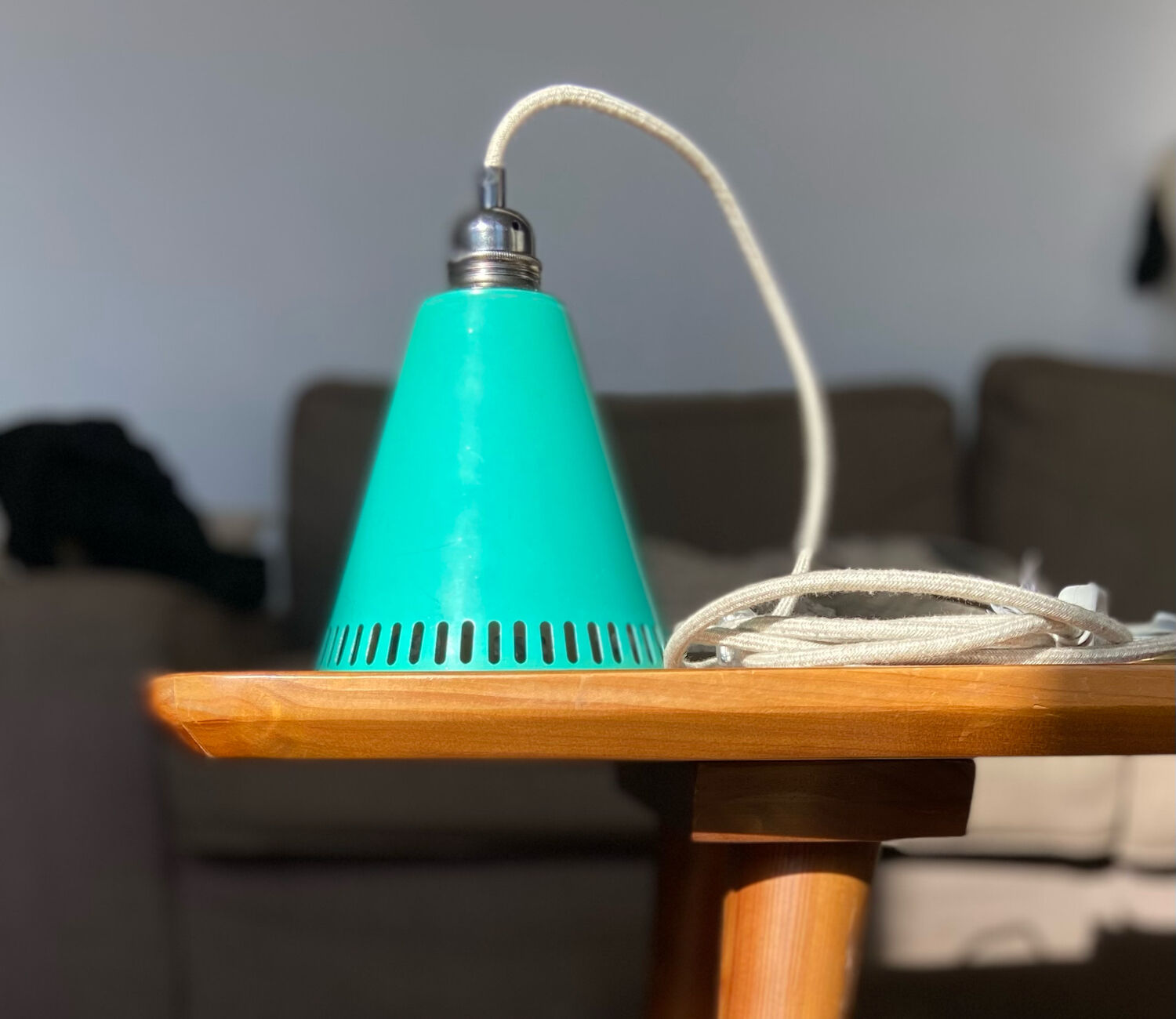 Vintage metal pendant light