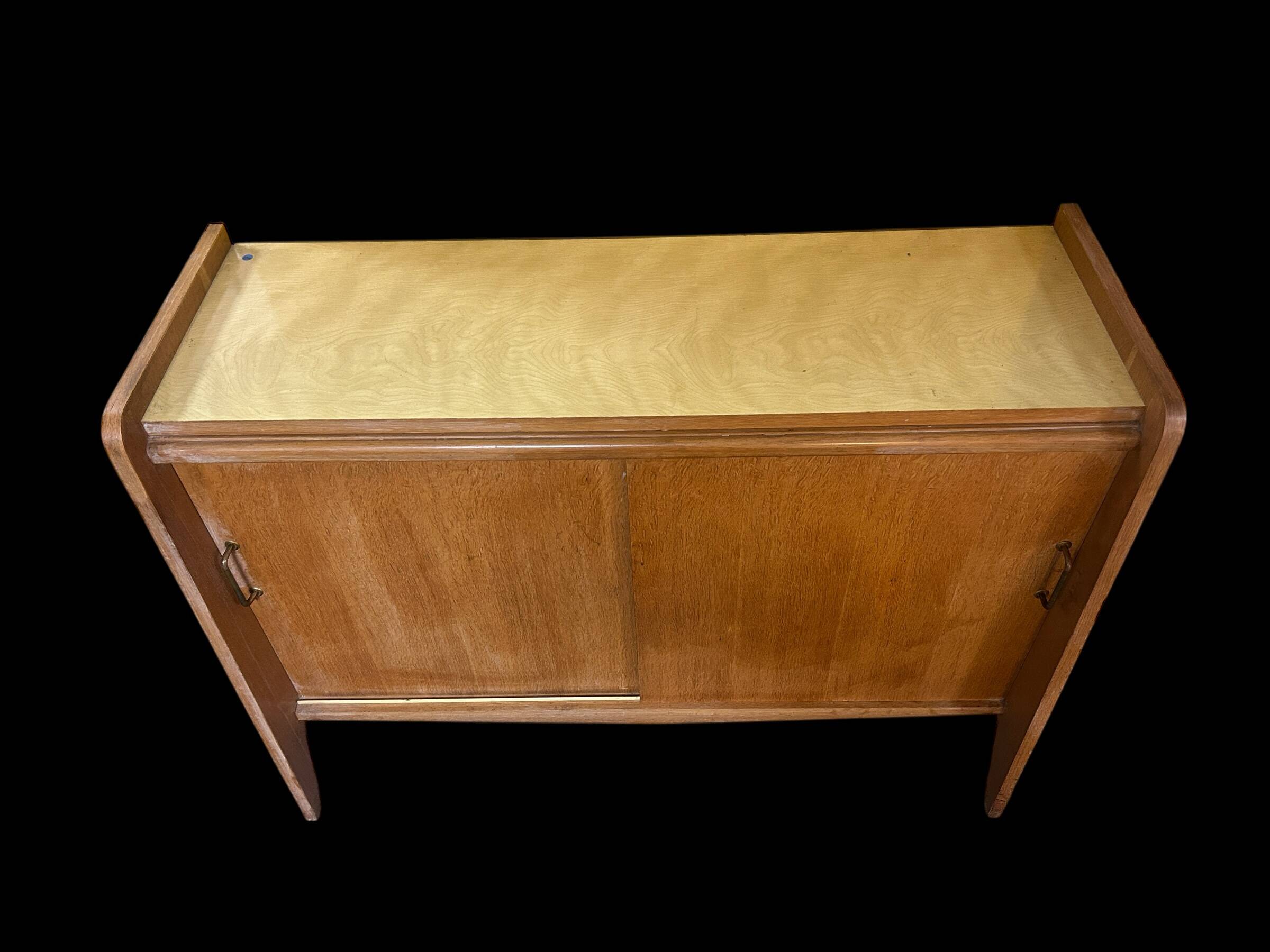 Oak sideboard with tapered legs 1950