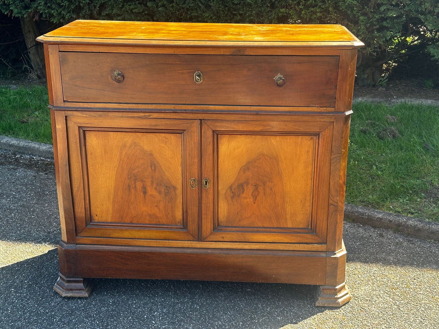 Antique drop-leaf secretary in walnut – Louis-Philippe period (19th century)