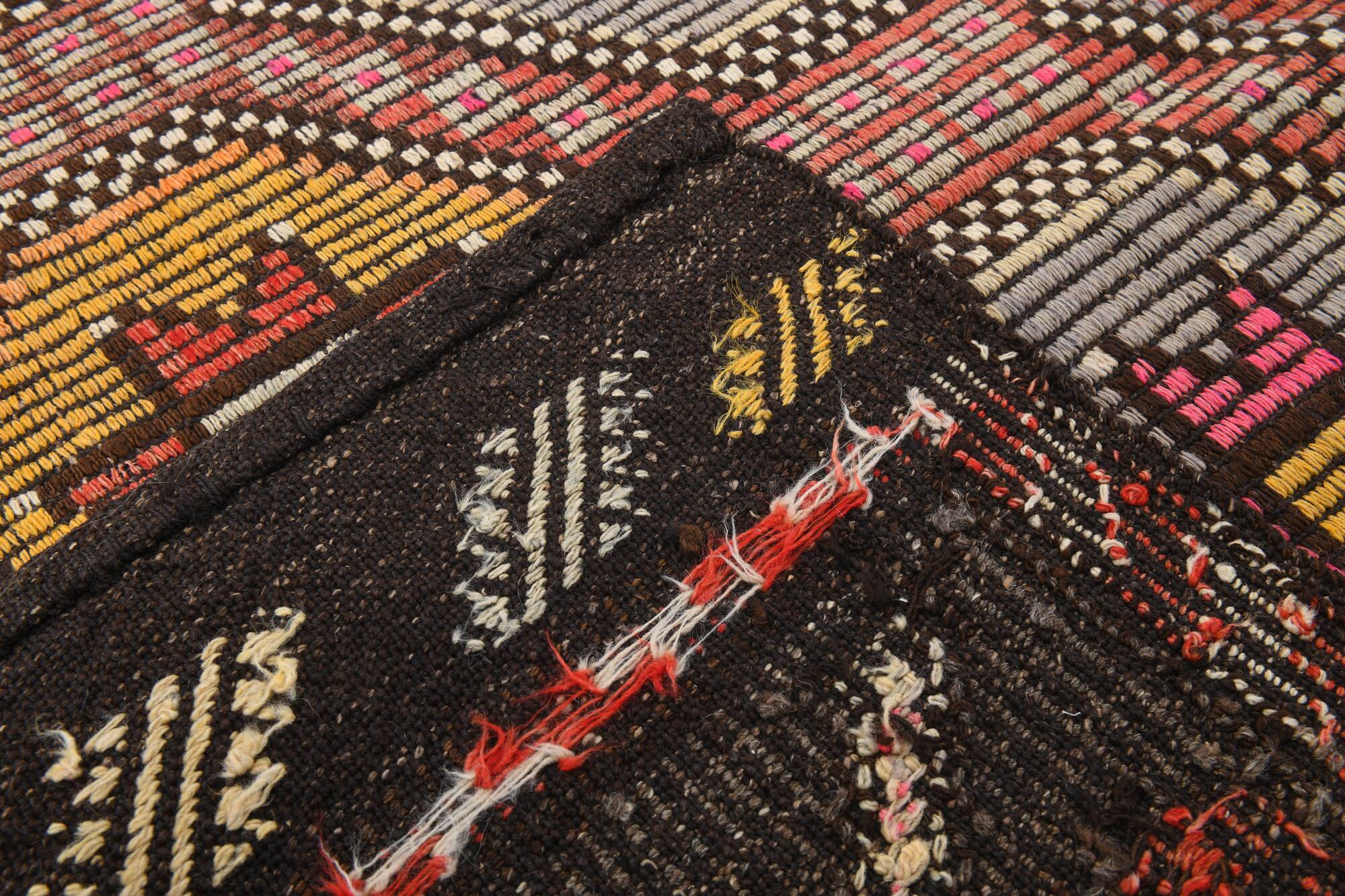 5x9 Brown Pink Antique Vintage Kilim Rug 166x78Cm SK 2402