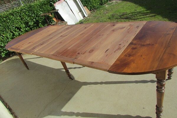 6-foot open panel in solid walnut, 5 extensions