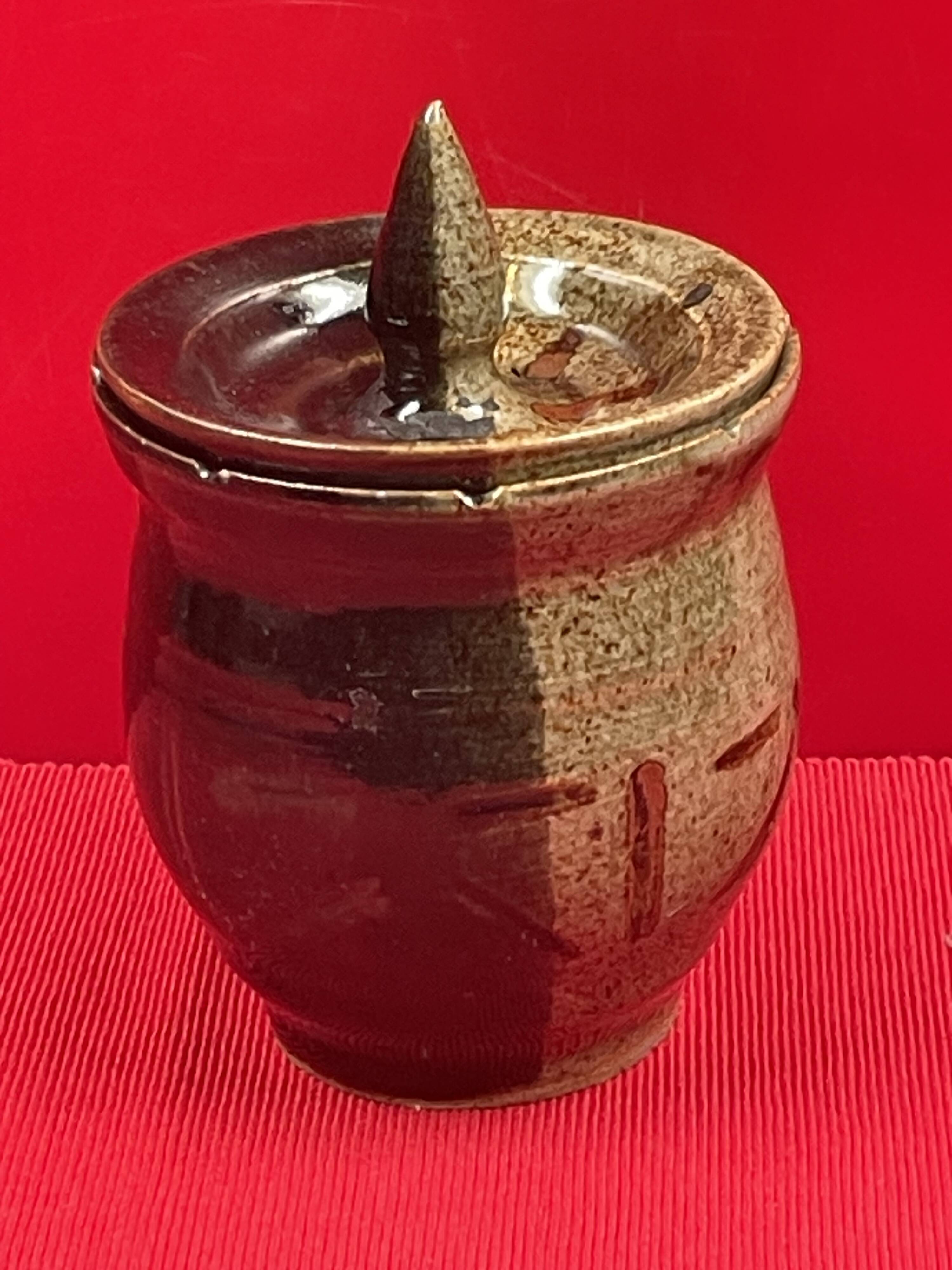 contemporary ceramic, 20th century, tobacco pot, signature to be identified