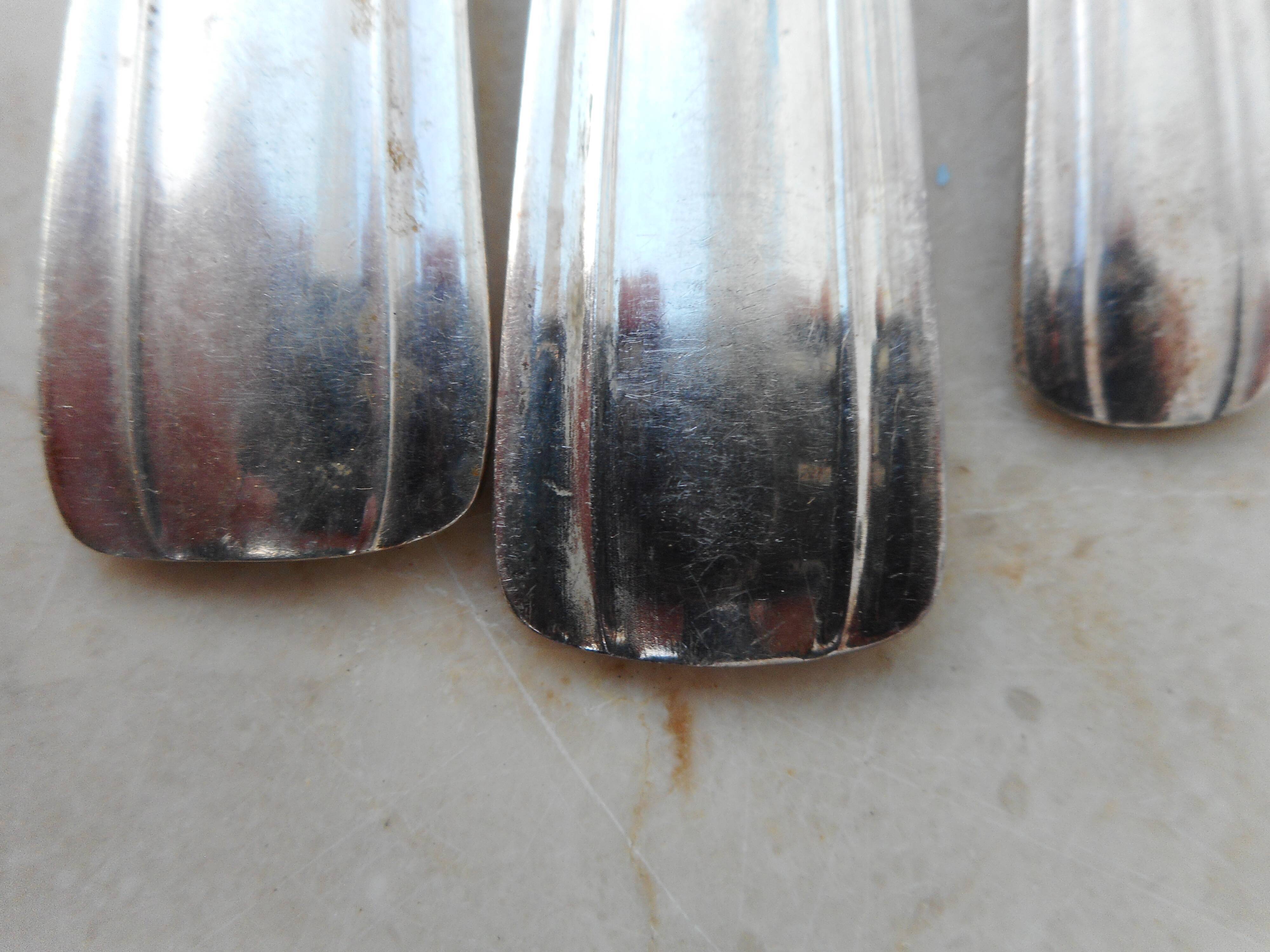 Box with silver metal housewife