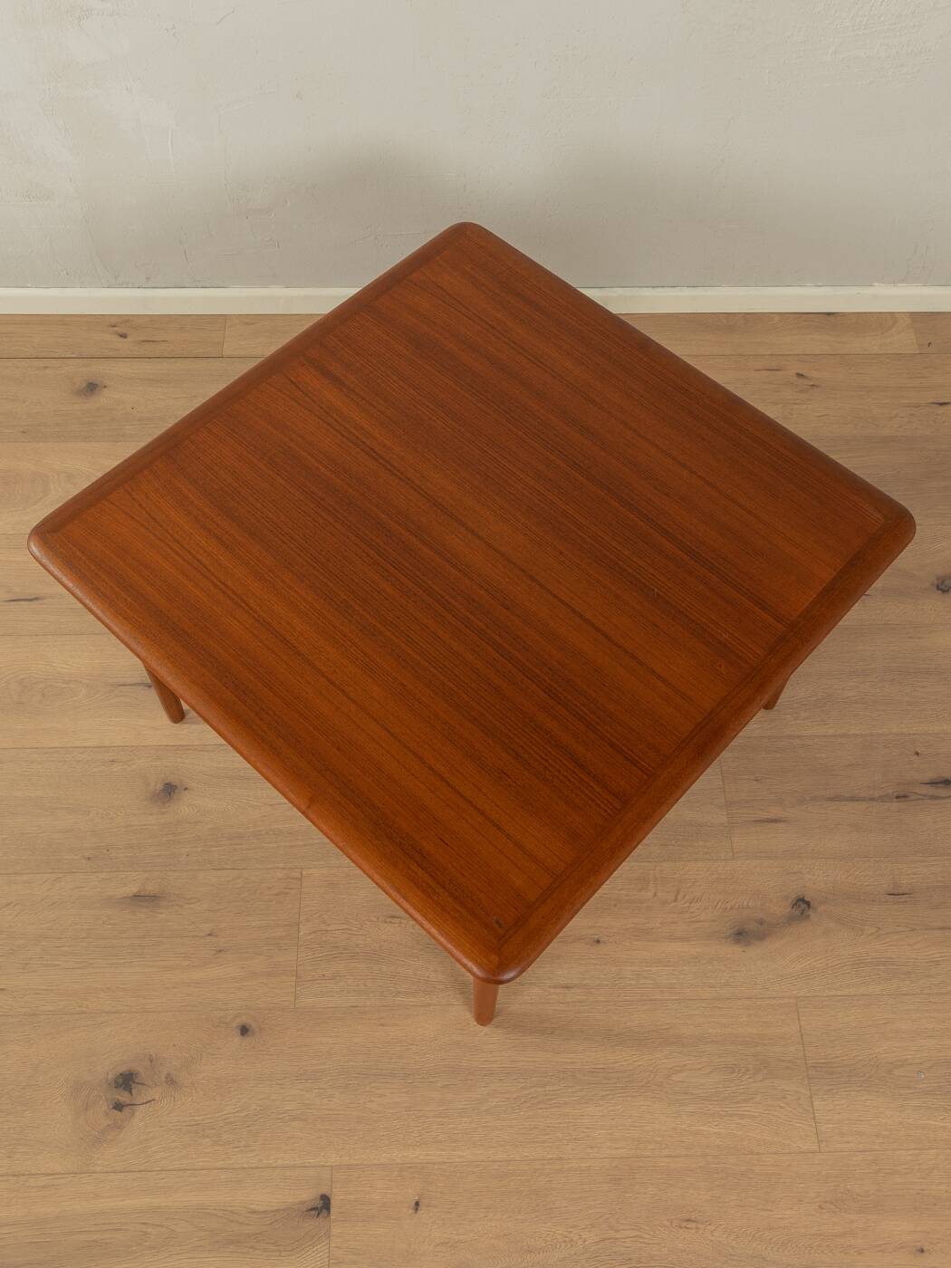 Table basse modèle 214, Kurt Østervig
