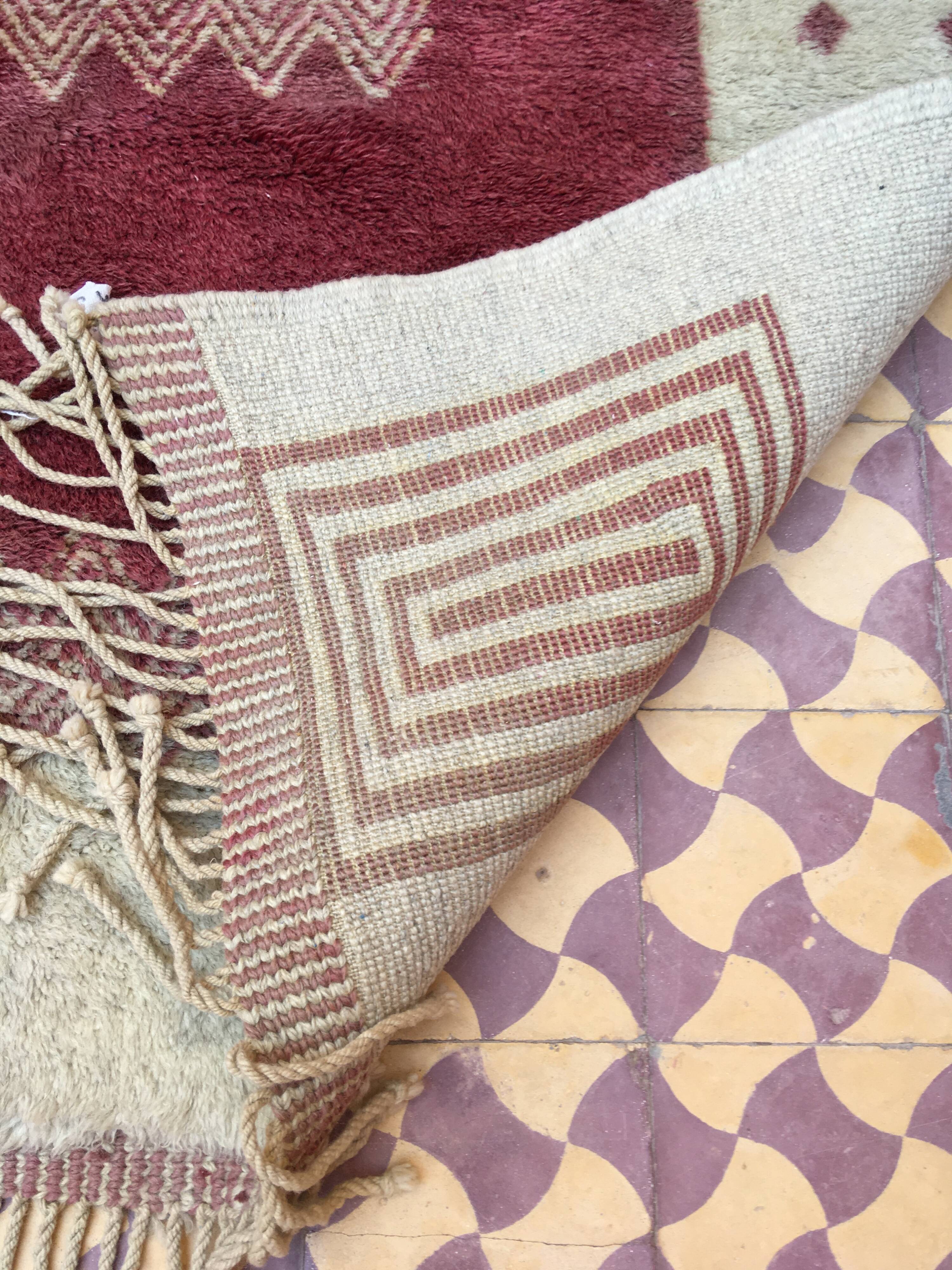 Mrirt rug 300 x 200 cm