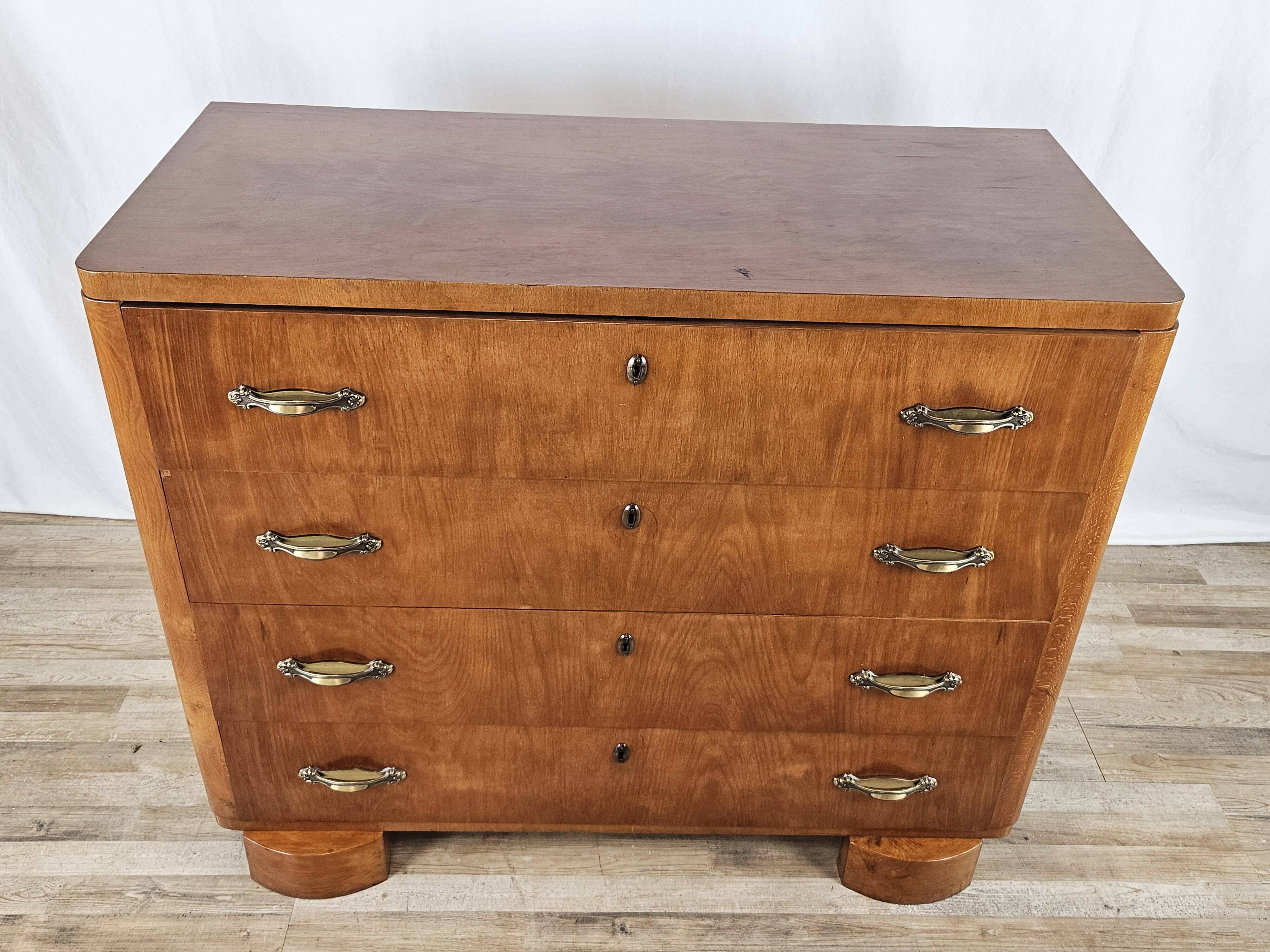 Commode Art Déco à quatre tiroirs