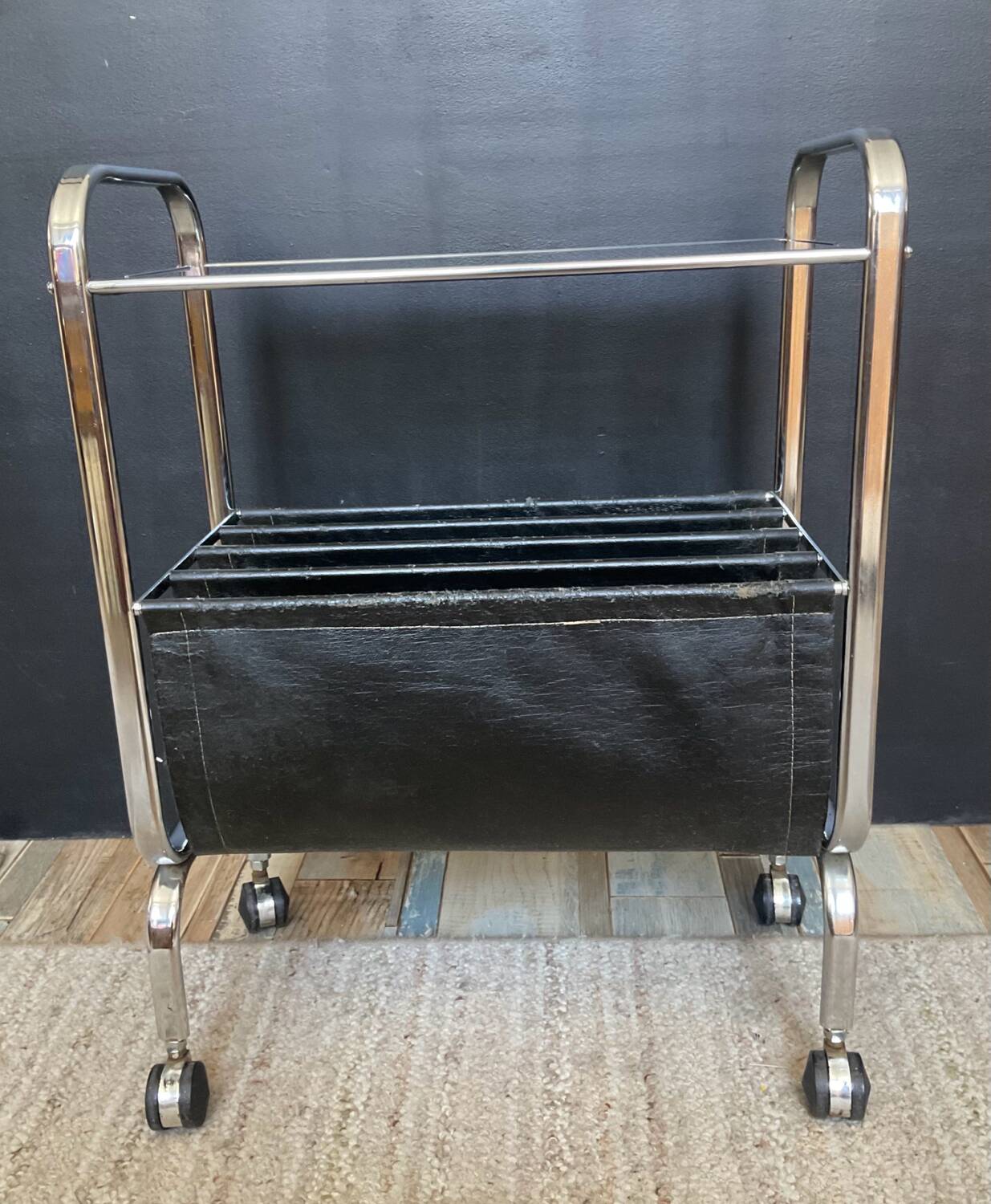 Vintage side table with magazine rack from the 70s