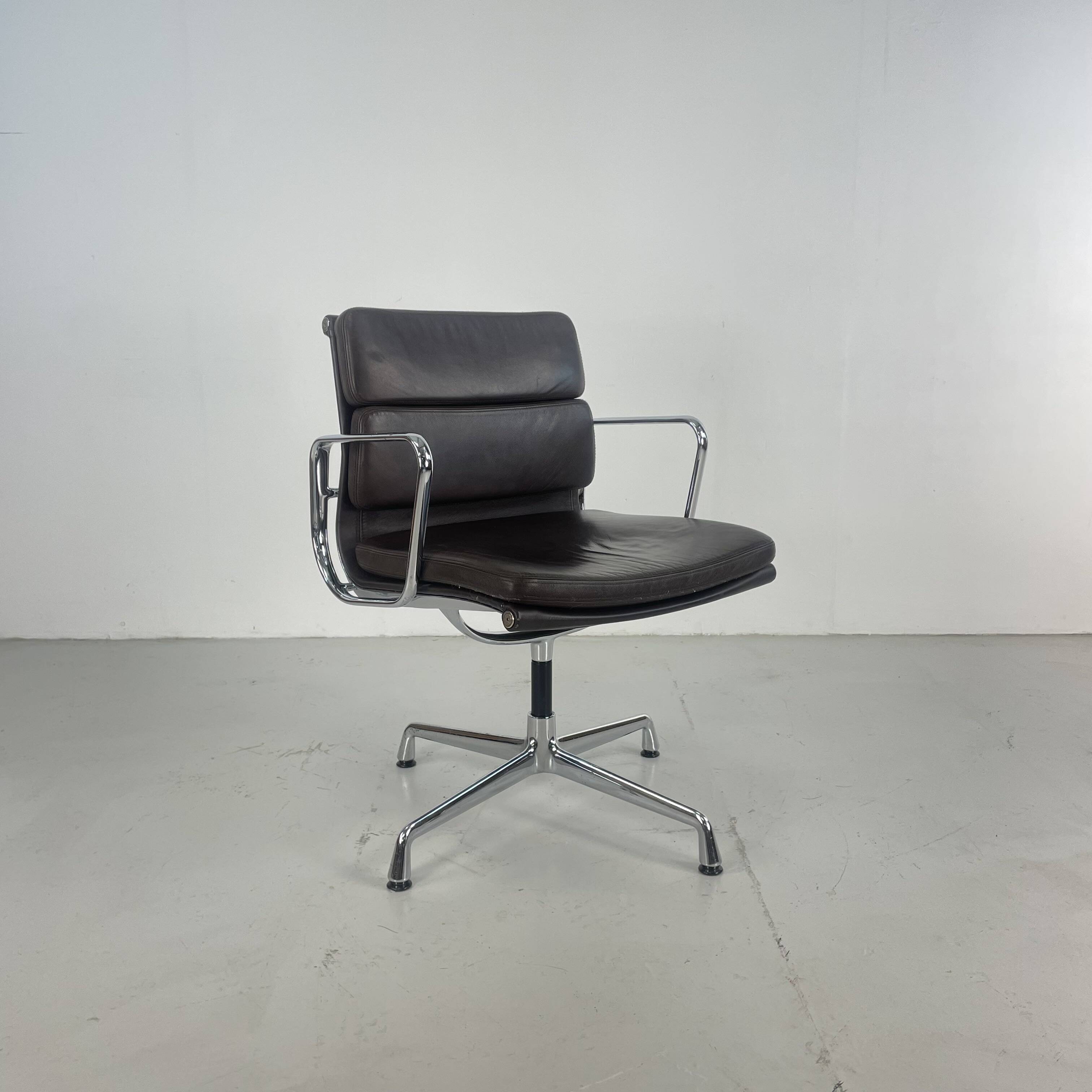 Eames brown leather EA 208 Soft Pad Group chair made by Vitra for Herman Miller