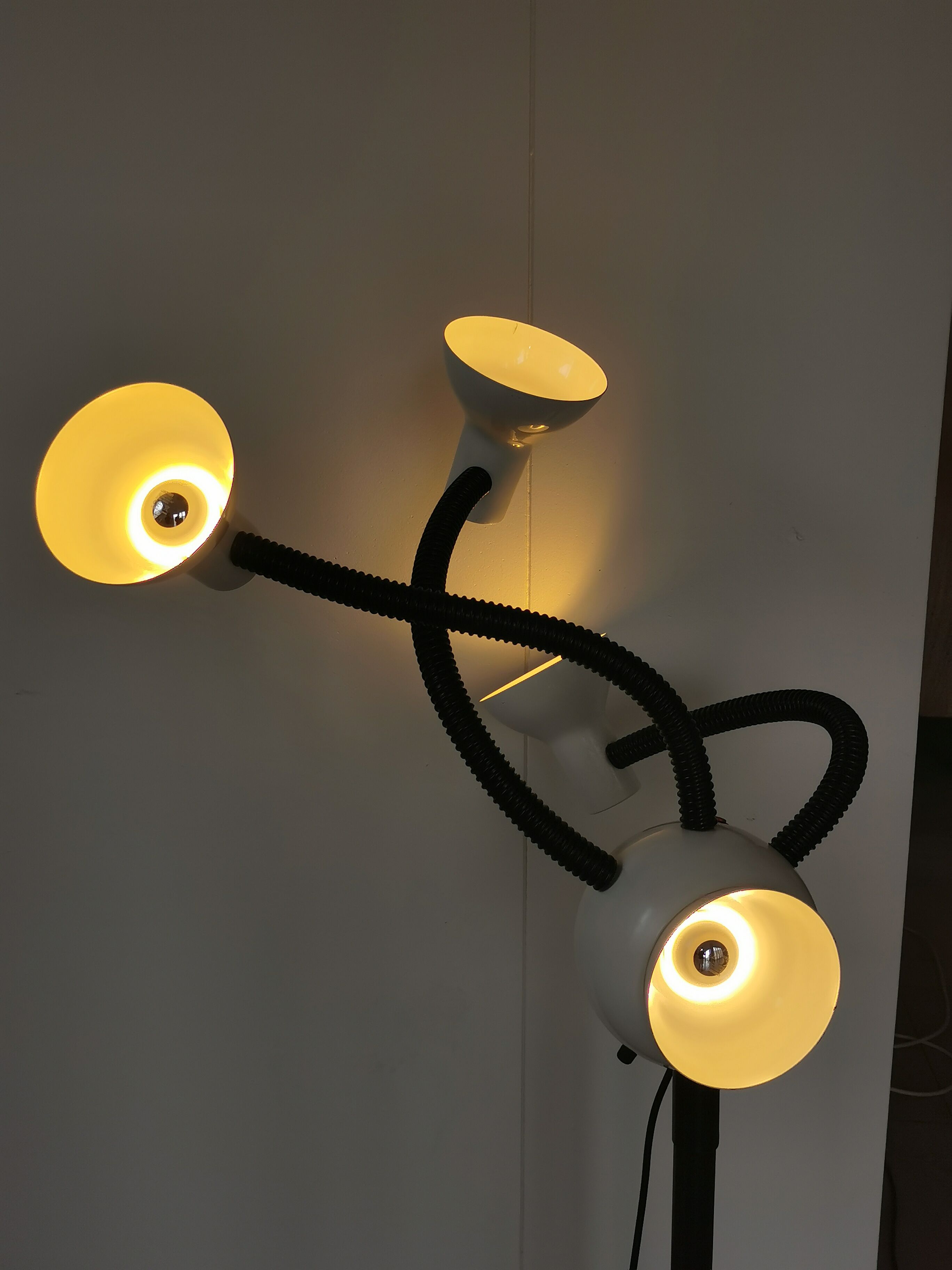 Space age lamp with 4 articulated spots, eyeball, sci-fi, 1970.