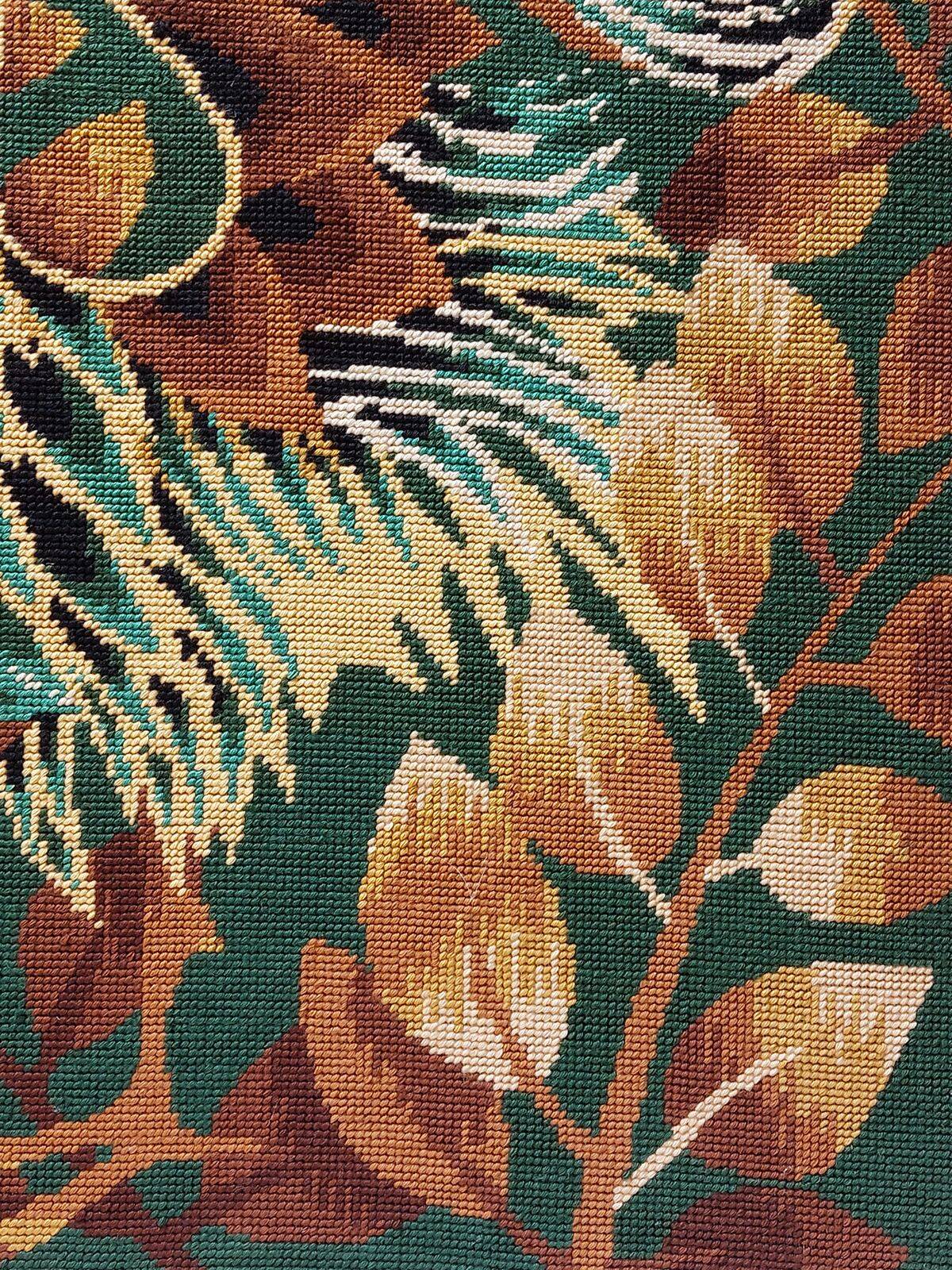 Wall tapestry - Framed vintage 70s canvas - Long-feathered rooster