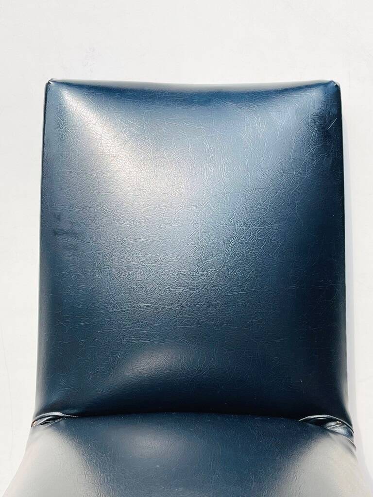 Pair of 'Robert' chairs by Pierre Guariche for Meurop