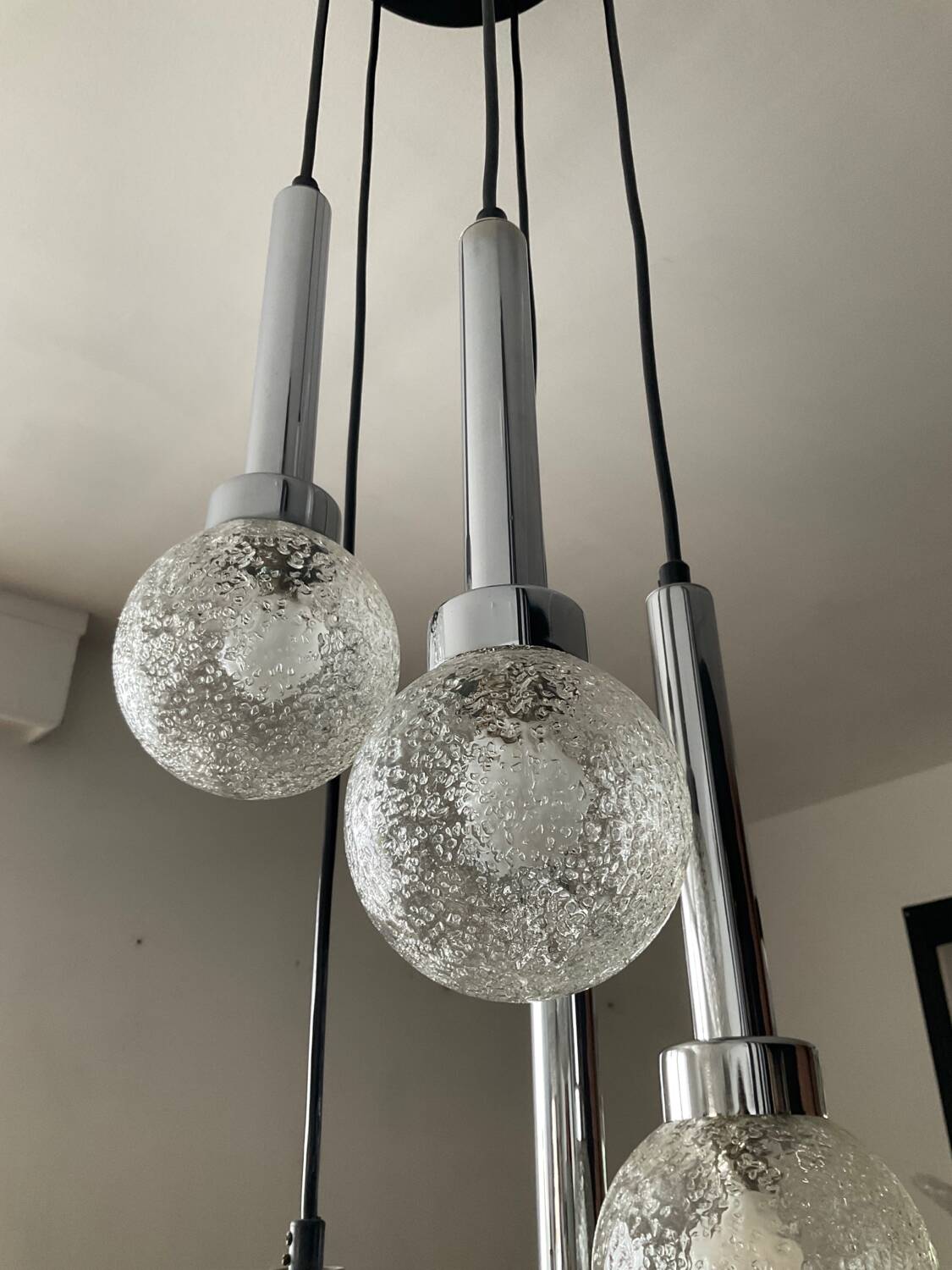 Lustre cascade chrome et verre givré  des années 70