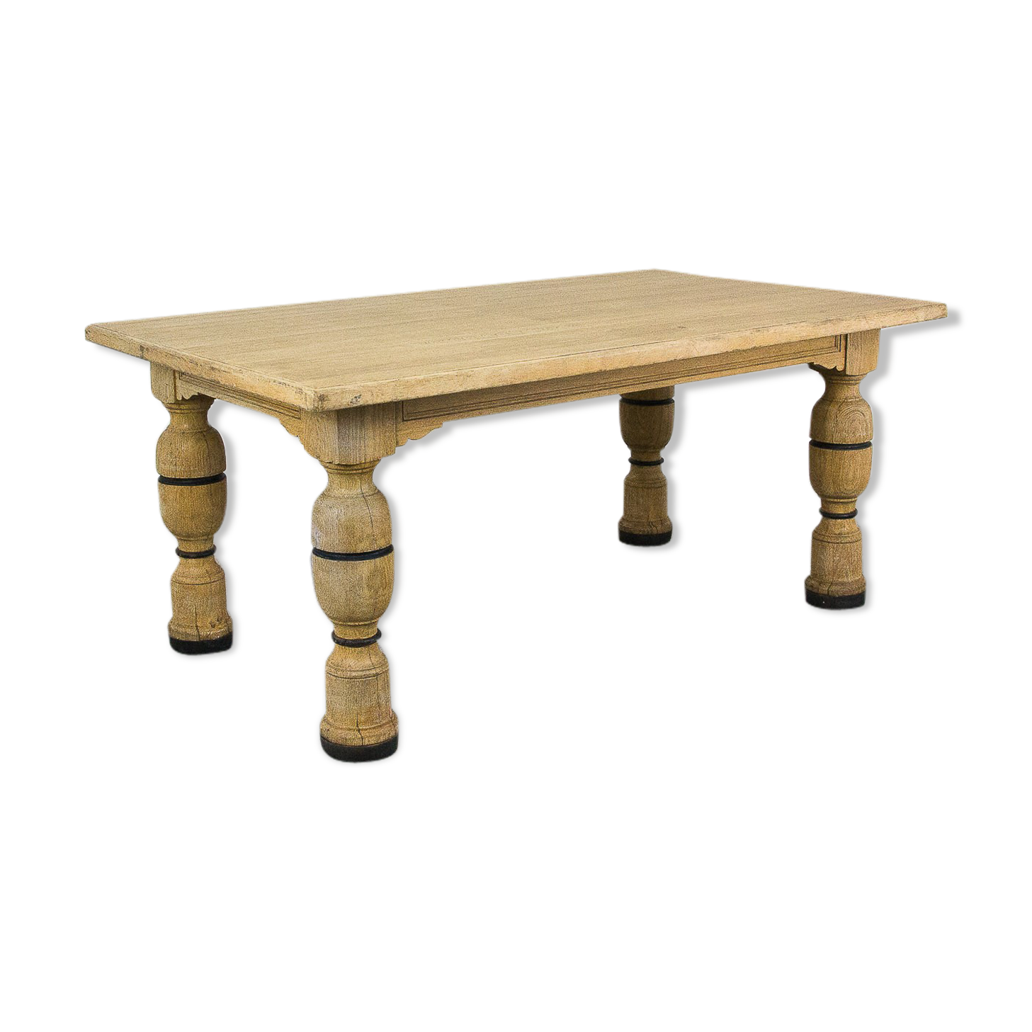 Table à manger en chêne