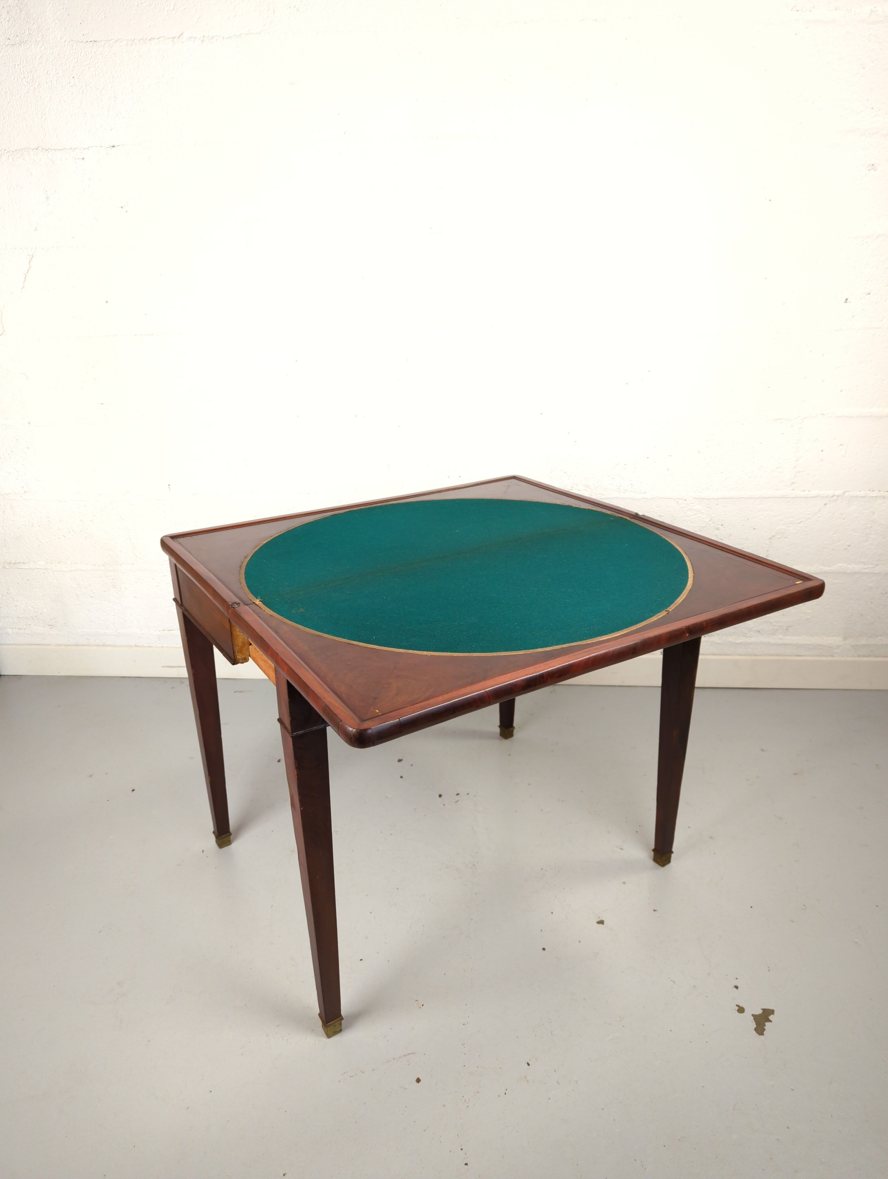 Game table wallet mahogany veneer era empire