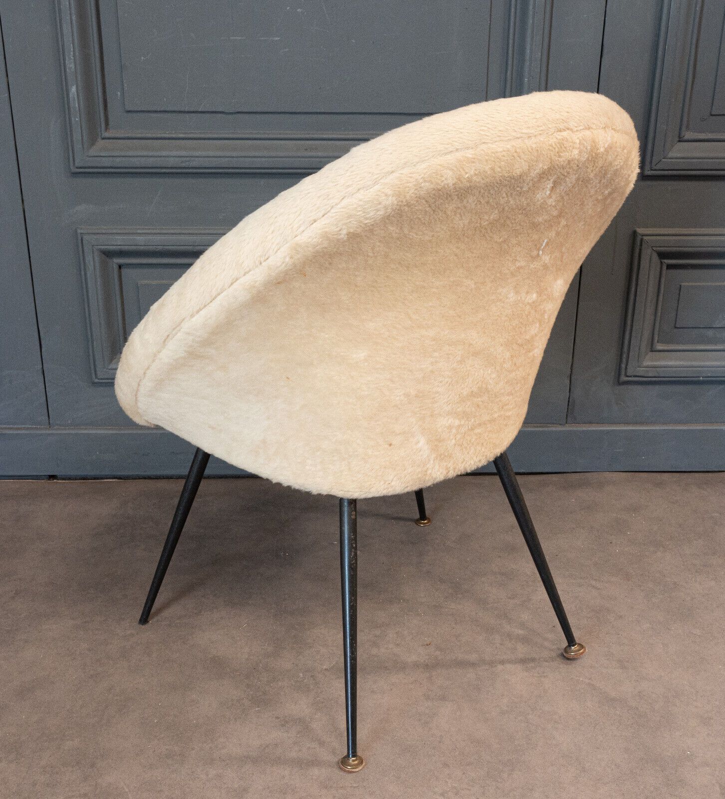 Armchair 1960 tubular black and fabric polar bear twentieth