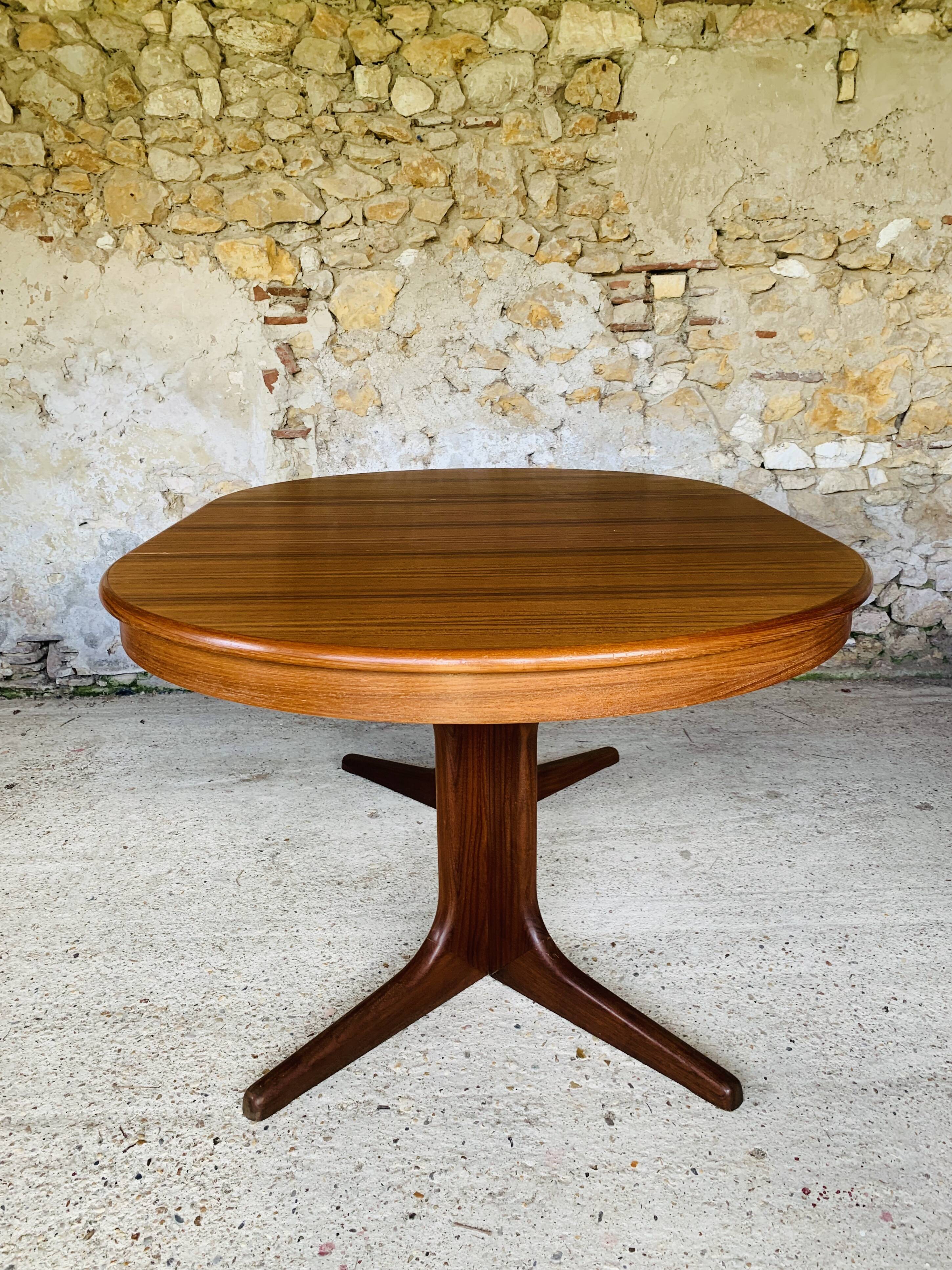 Extendable Scandinavian style dining table with double elongations by Maison Ducau, Circa 1970