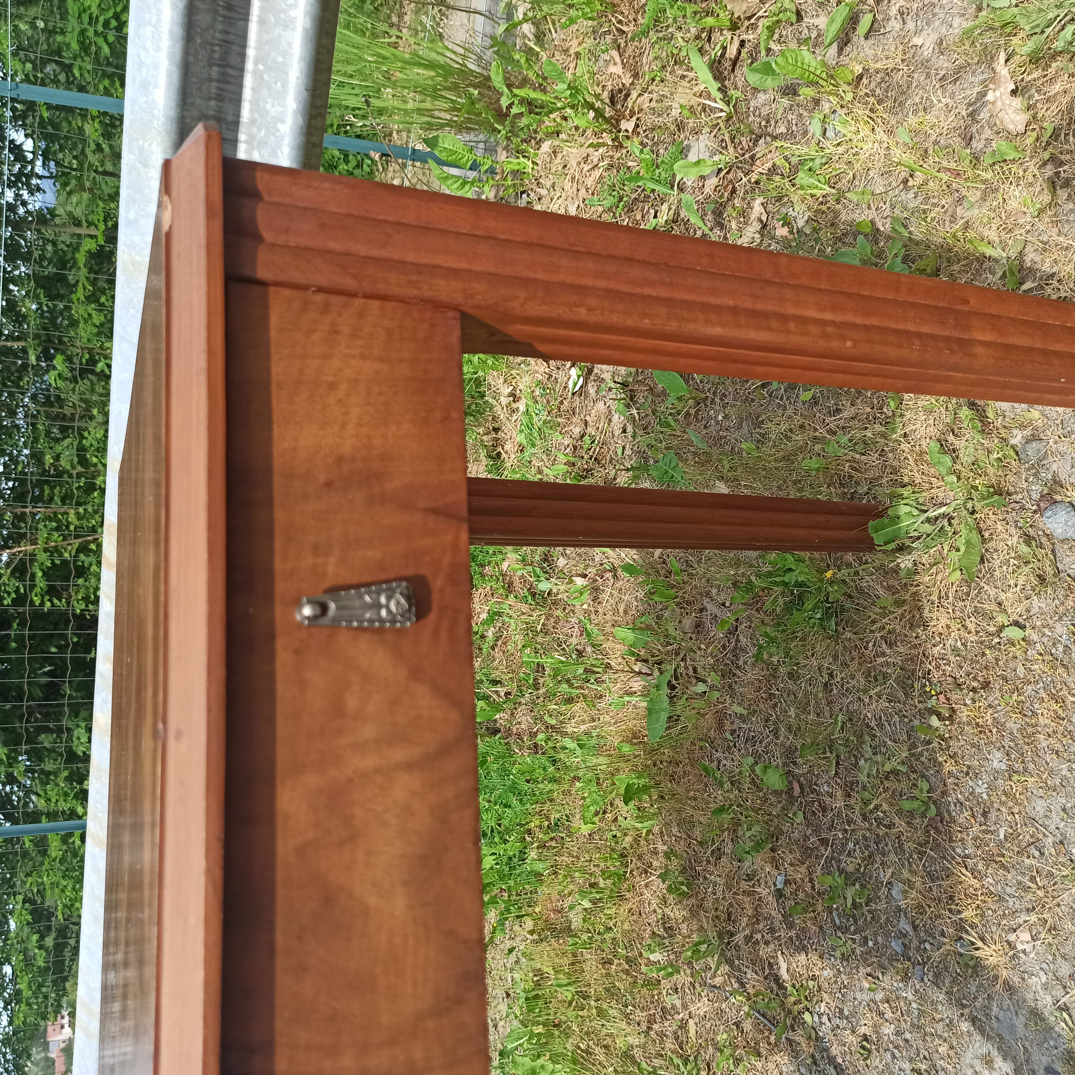 Bureau table des années 50 Art Déco tiroir en façade
