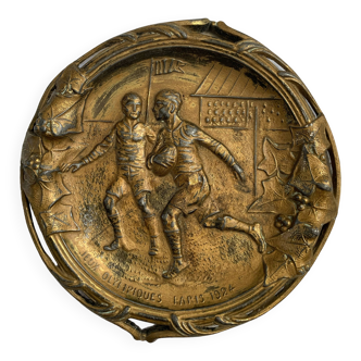 JO Paris 1924 rugby ashtray
