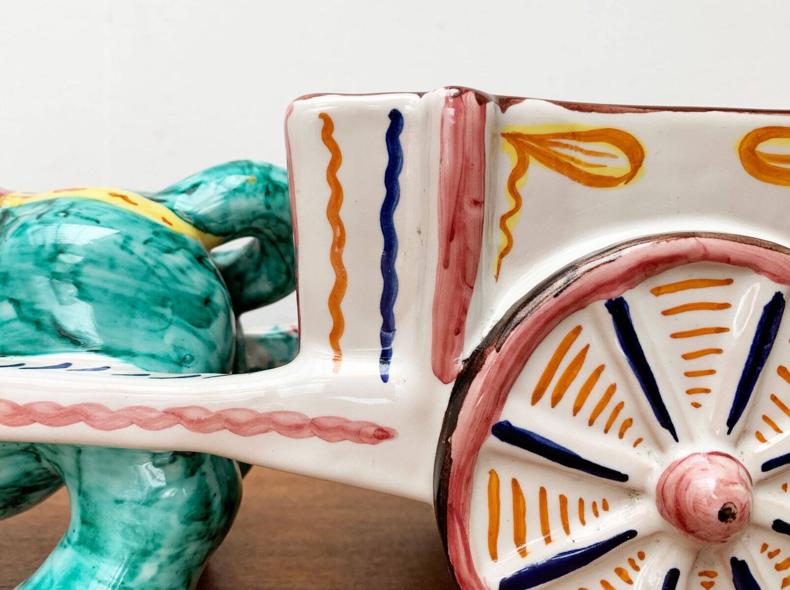 Vintage Italian hand-painted sculpture of a donkey with a cart in the shape of a bowl from Deruta, Italy.