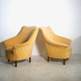 Pair of yellow vintage armchairs