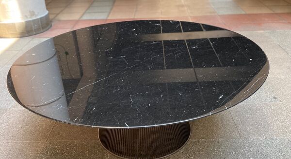 Table basse par Warren Platner - Edition limitée Knoll bronze 2020