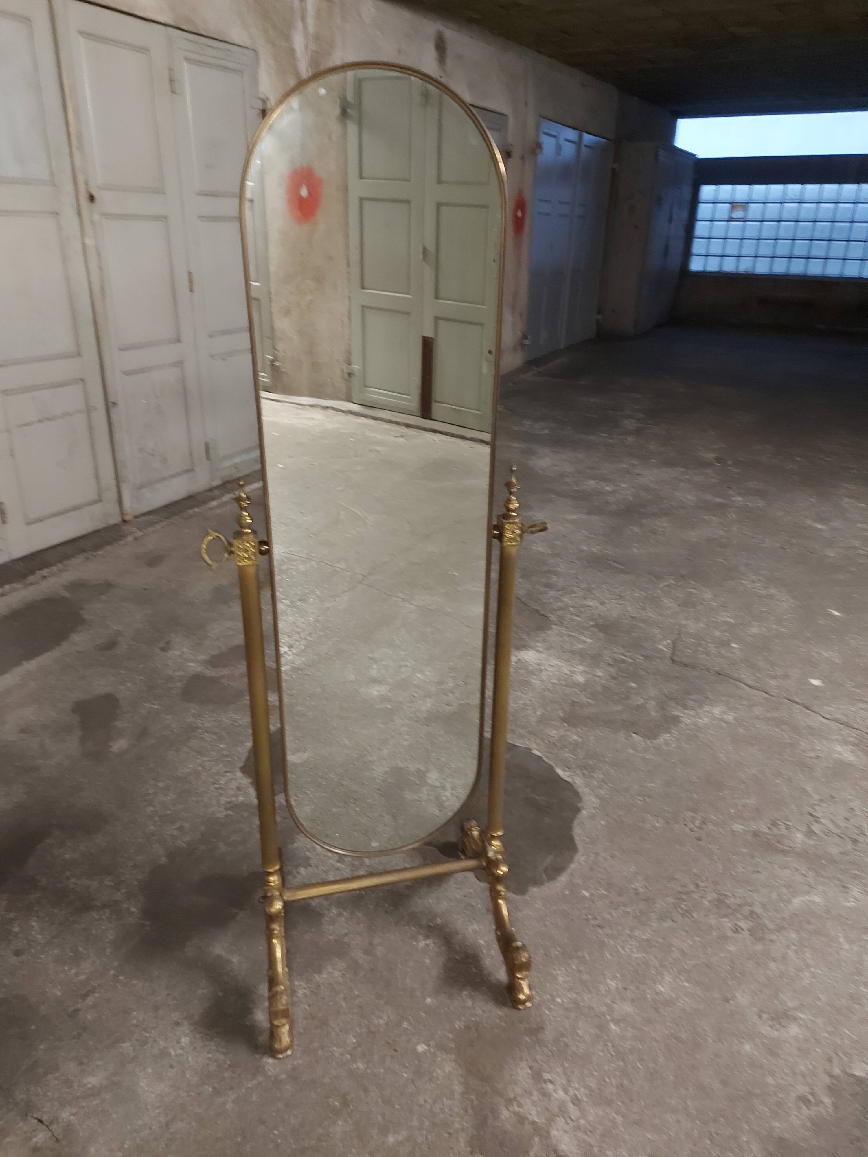 Psyche mirror in vintage gilded bronze