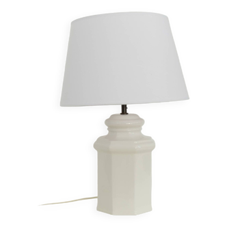 White ceramic lamp