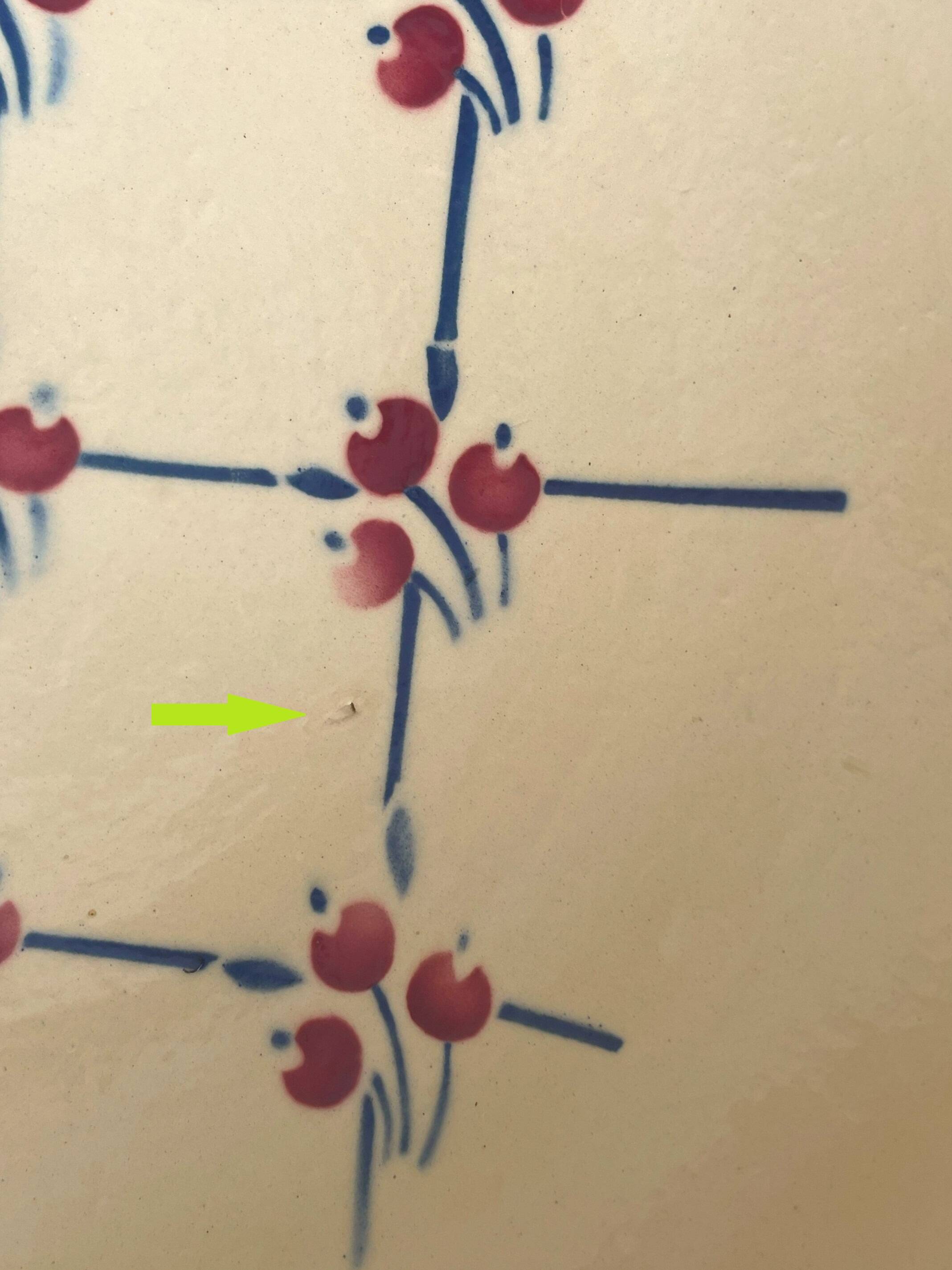 Antique salad bowl on a pedestal in BADONVILLER earthenware