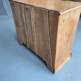 English pine order from the end of the 19th century with 4 drawers