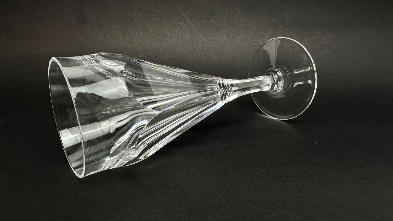 Baccarat, set of 9 champagne flutes model Duchesse de Dino