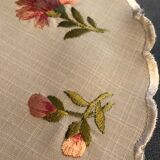 round placemat 22cm (carnations)