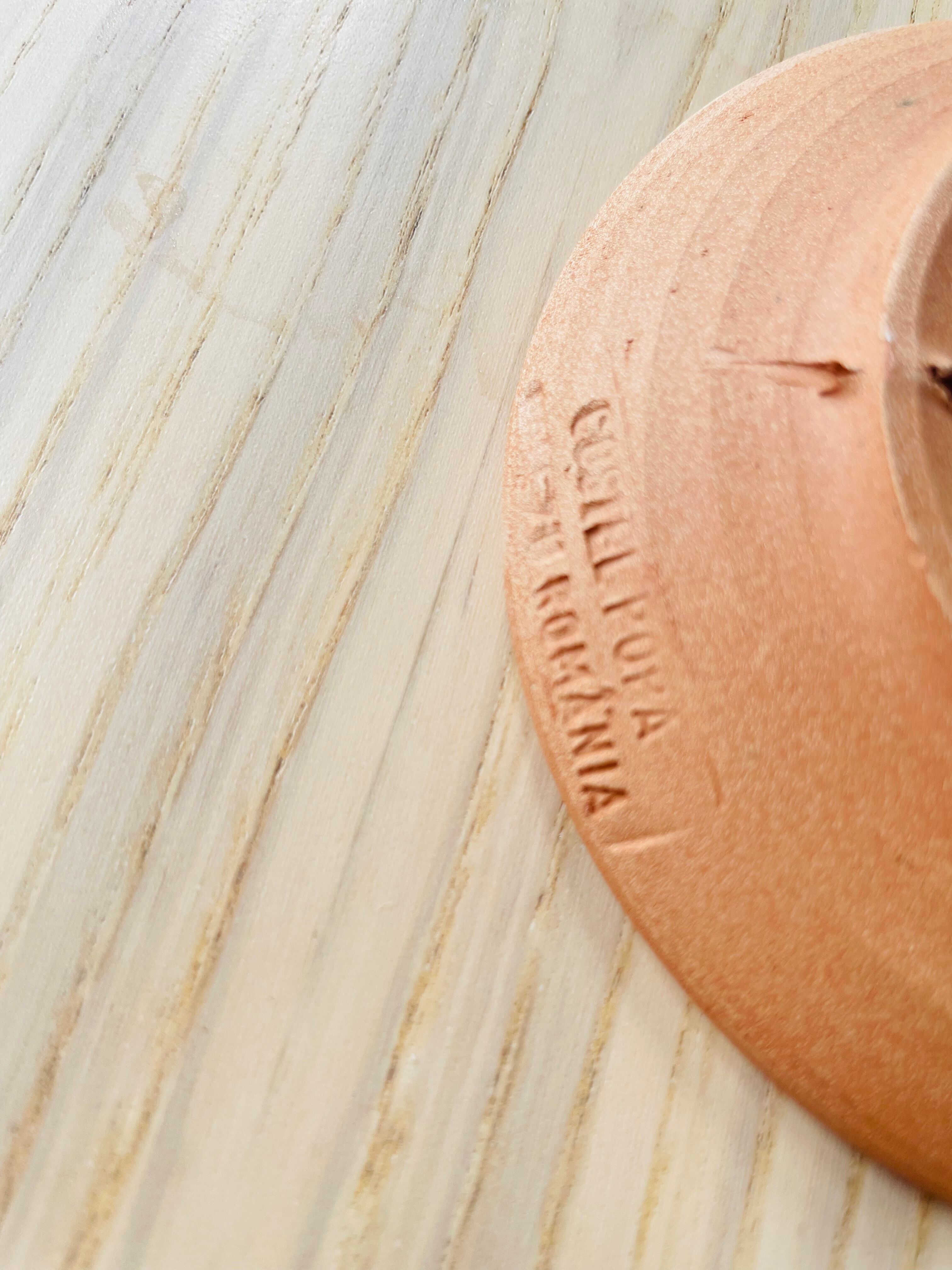 Romanian handicraft ceramic plate