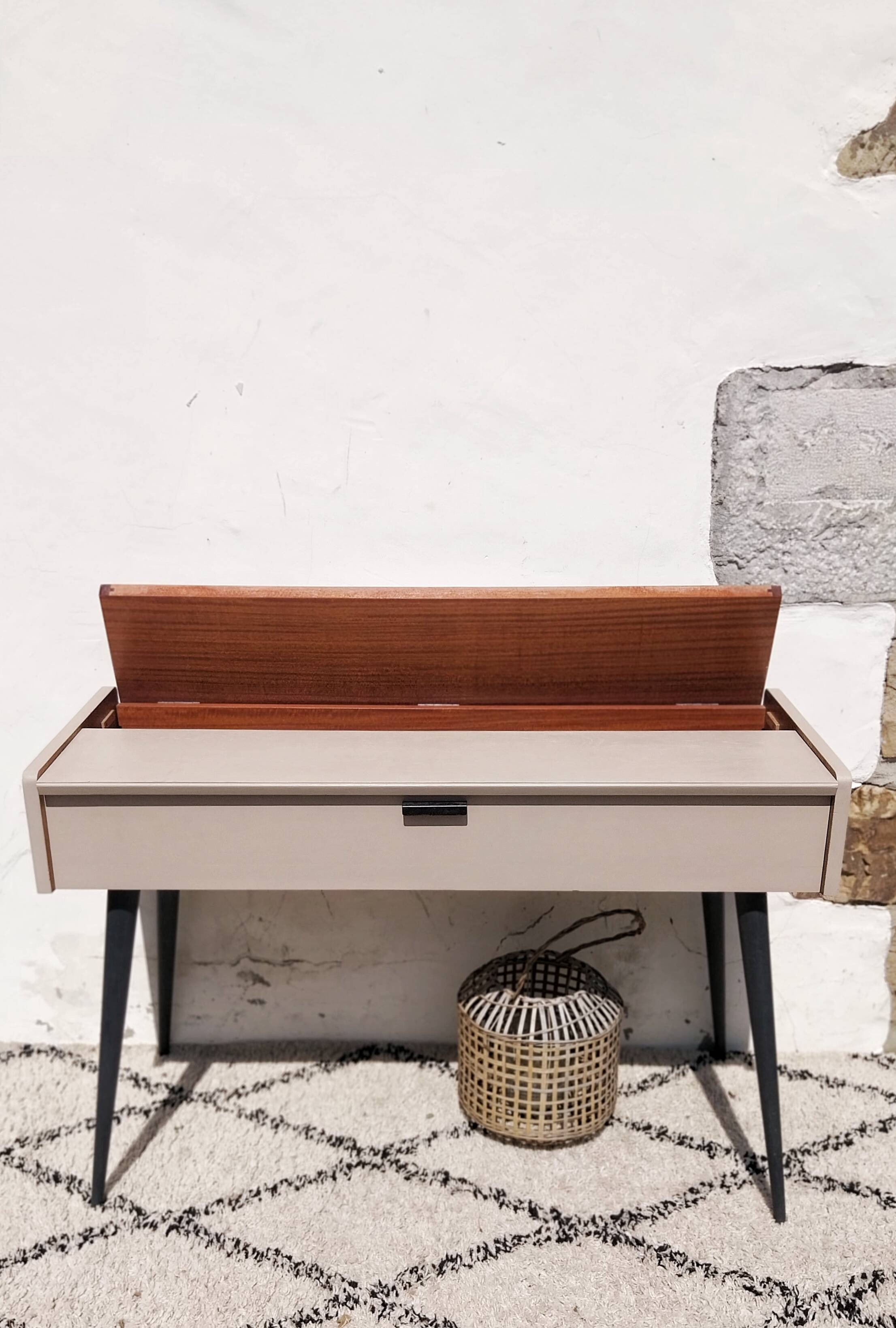 Meuble tricoteuse vintage, console, buffet