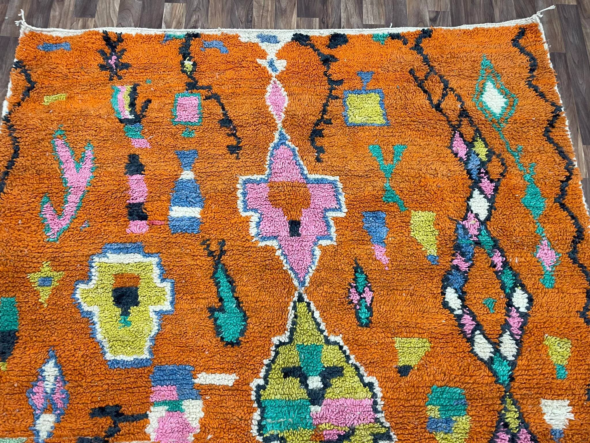 Traditional wool rug Morocco 3 x 2 m