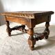 Tabouret bas en bois sculpté style Breton