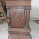 Coffre ancien en bois sculpté, style Renaissance
