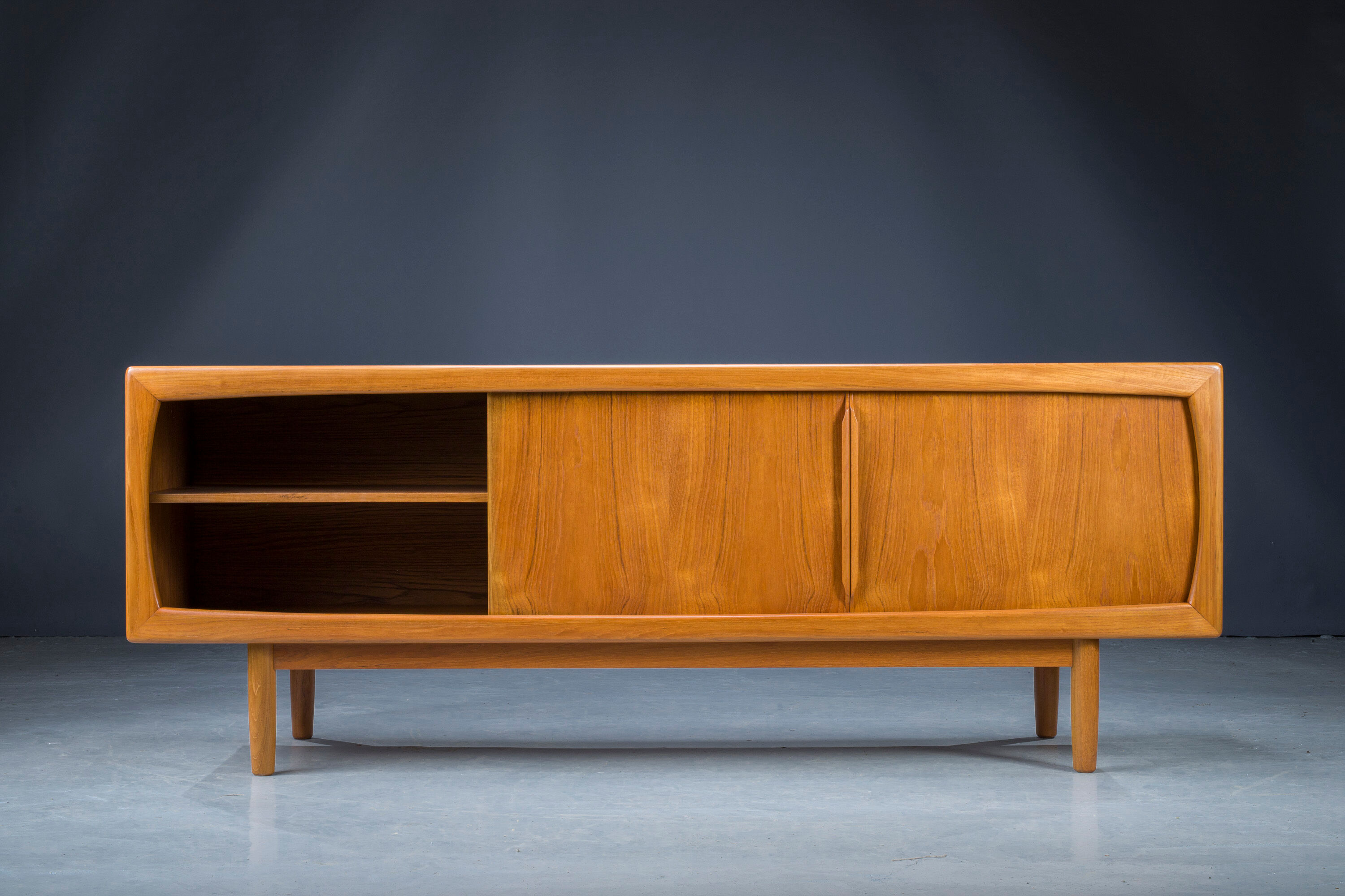 Mid-Century Danish Teak Sideboard from H.P. Hanssen, 1960s