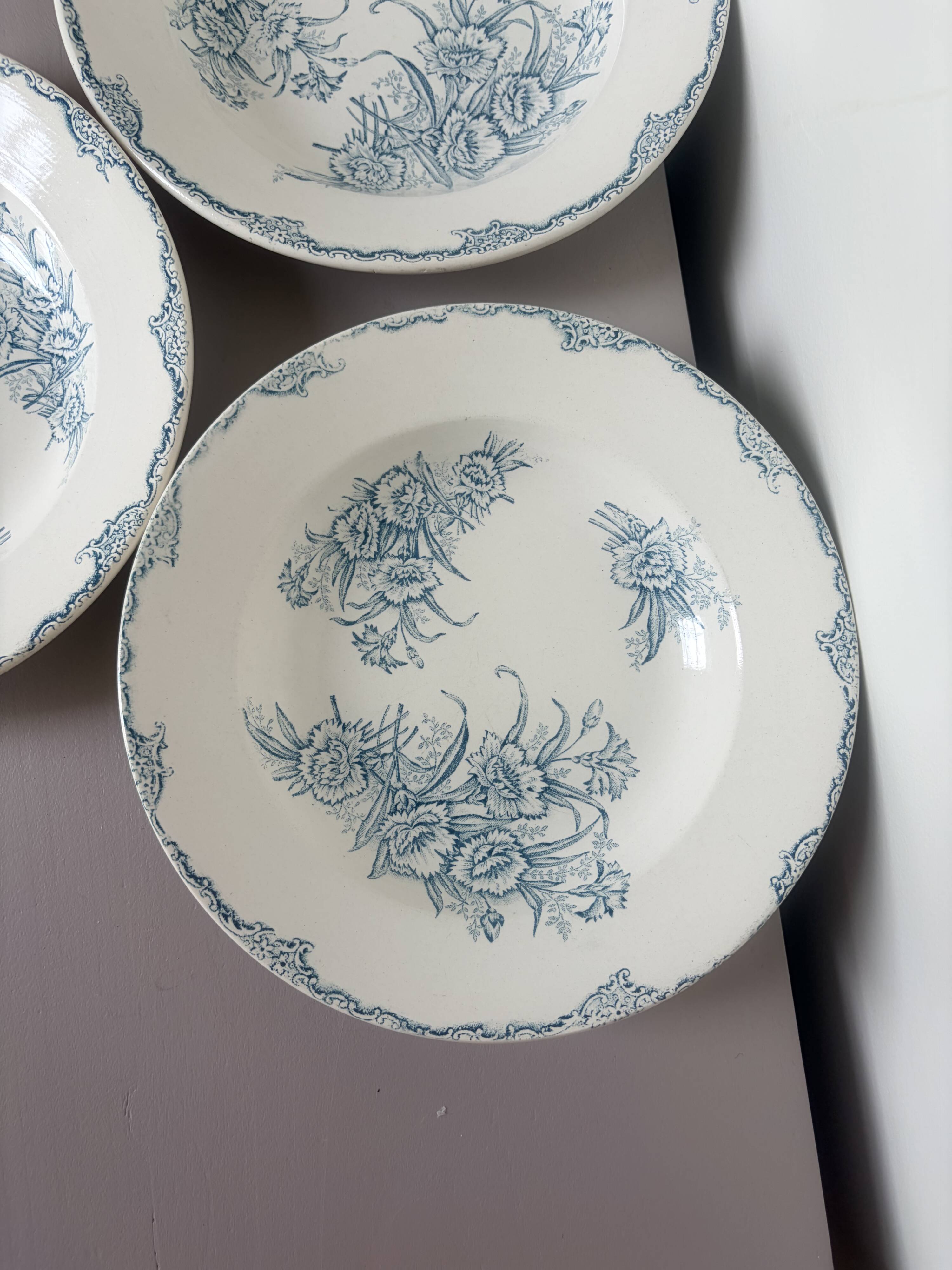 3 vintage deep plates in ironstone by L&G model Oeillets 220524