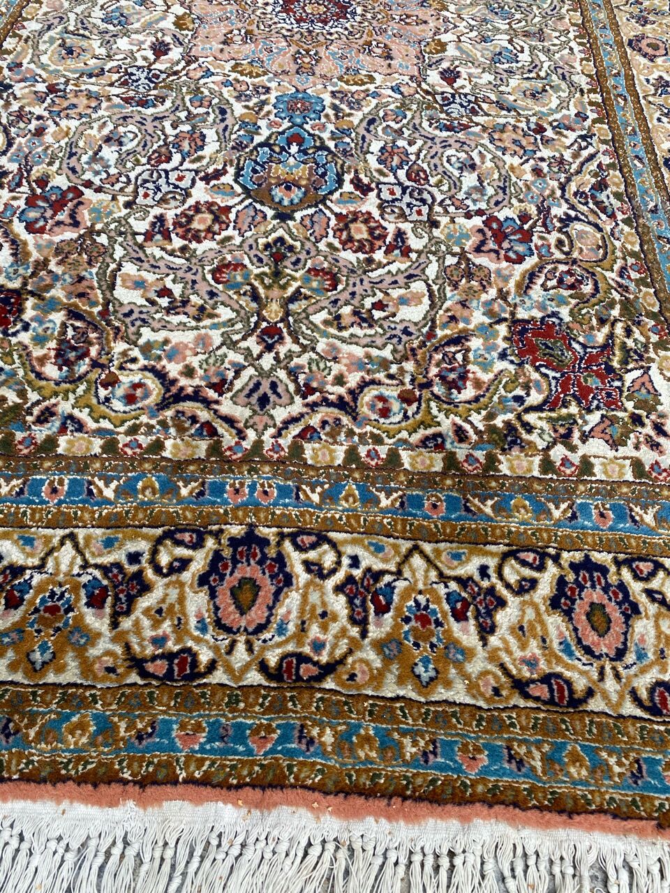 Carpet India Punjab wool and silk 120x190 cm