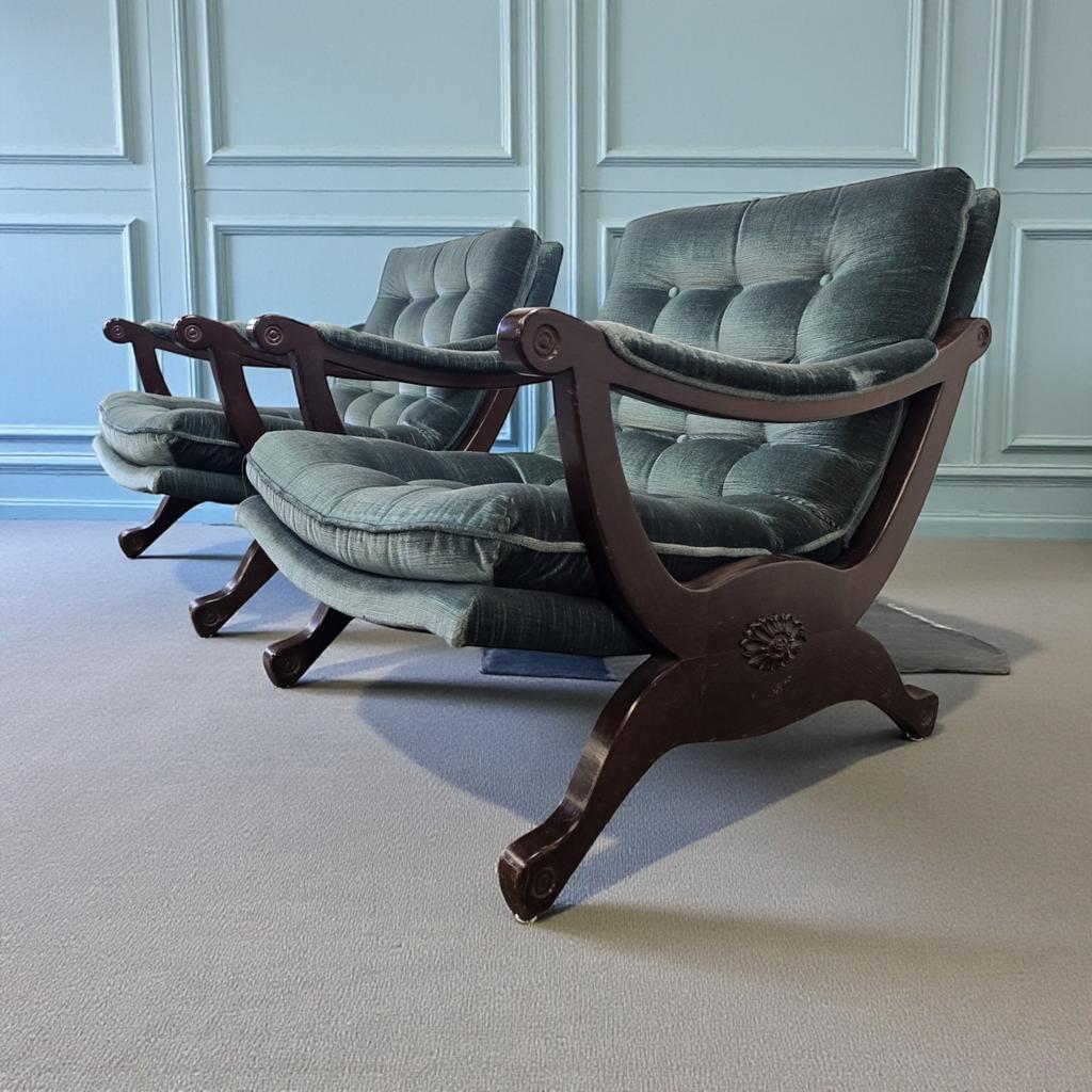 Set of 2 vintage blue armchairs / chairs / seats